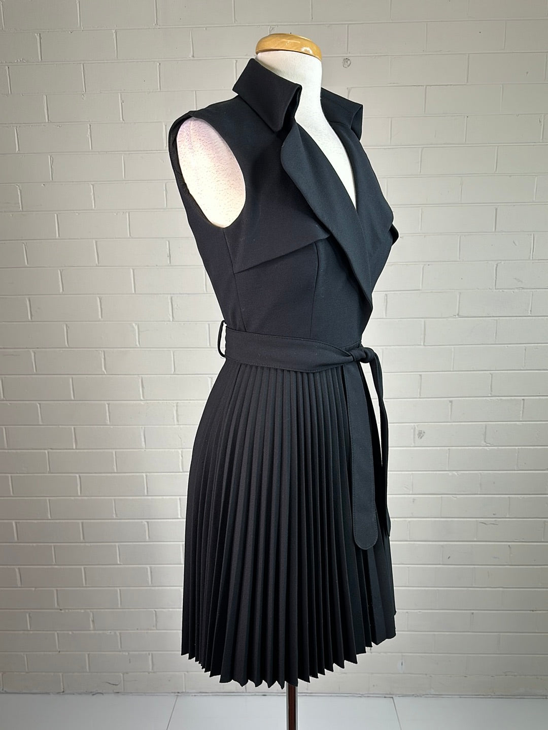 Karen Millen | UK | dress | size 10 | knee length