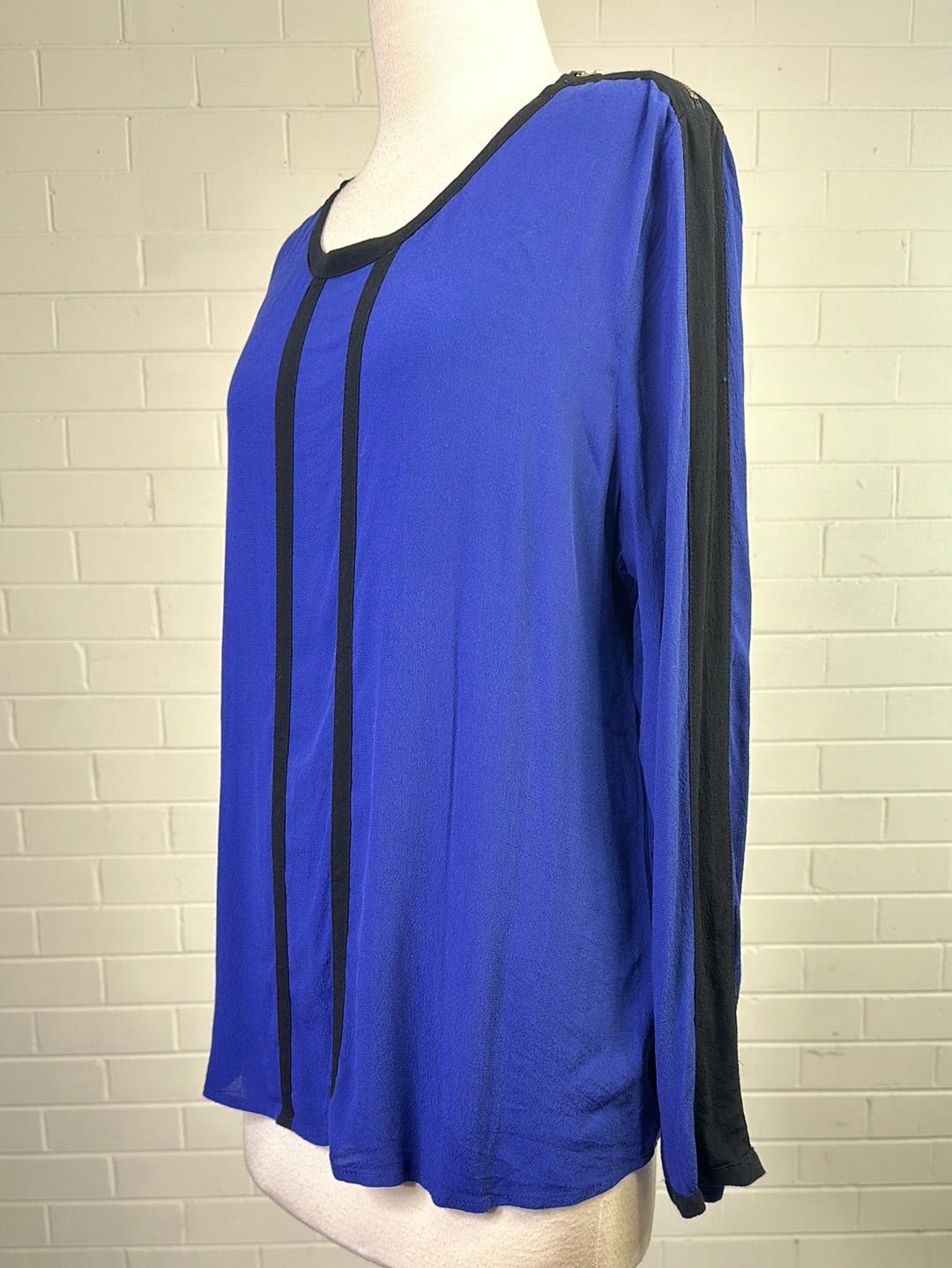 Jane Lamerton | top | size 12 | long sleeve