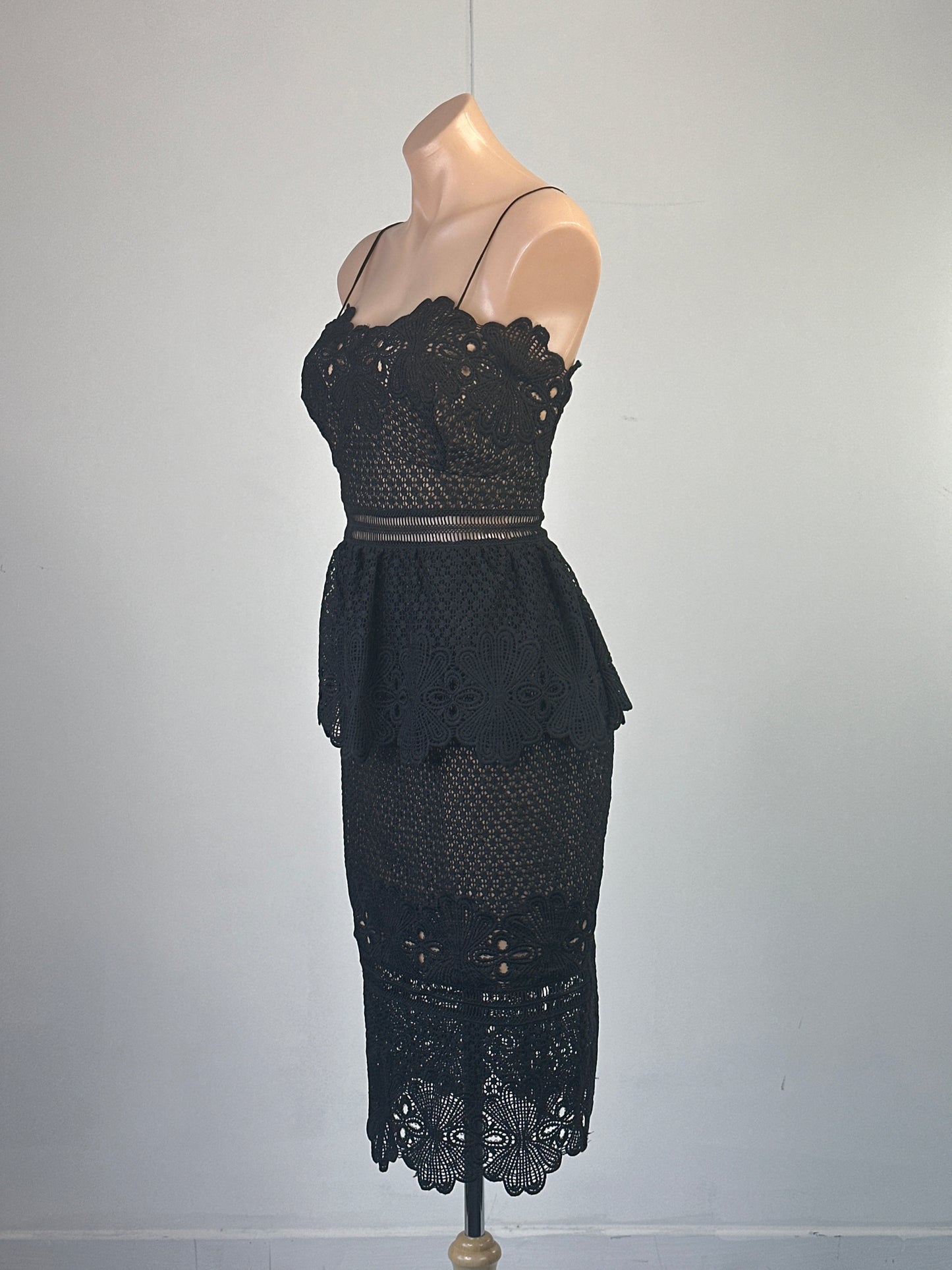 Grace & Hart | dress | size 16 | midi length