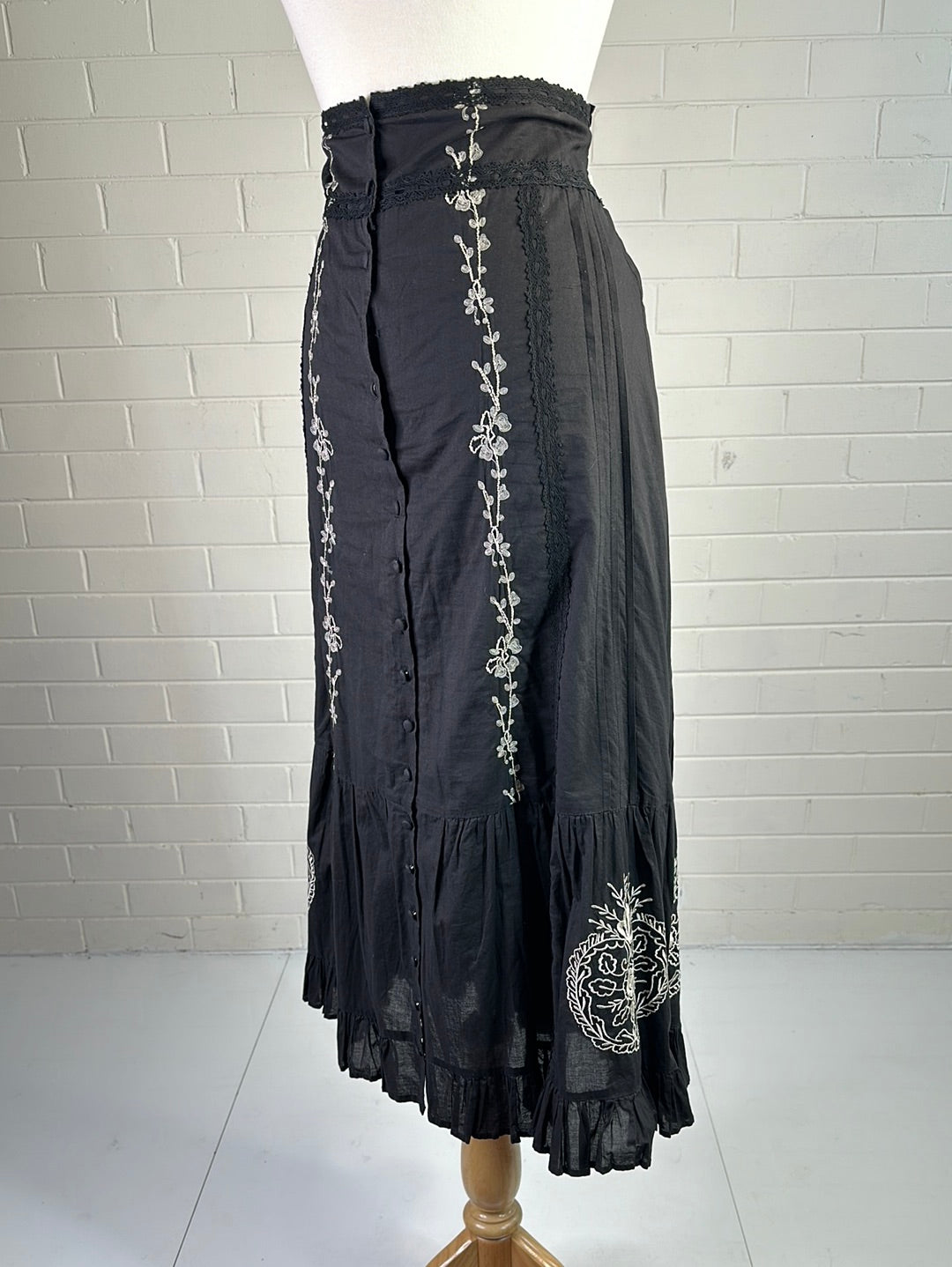 Bardot | skirt | size 10 | midi length | 100% cotton