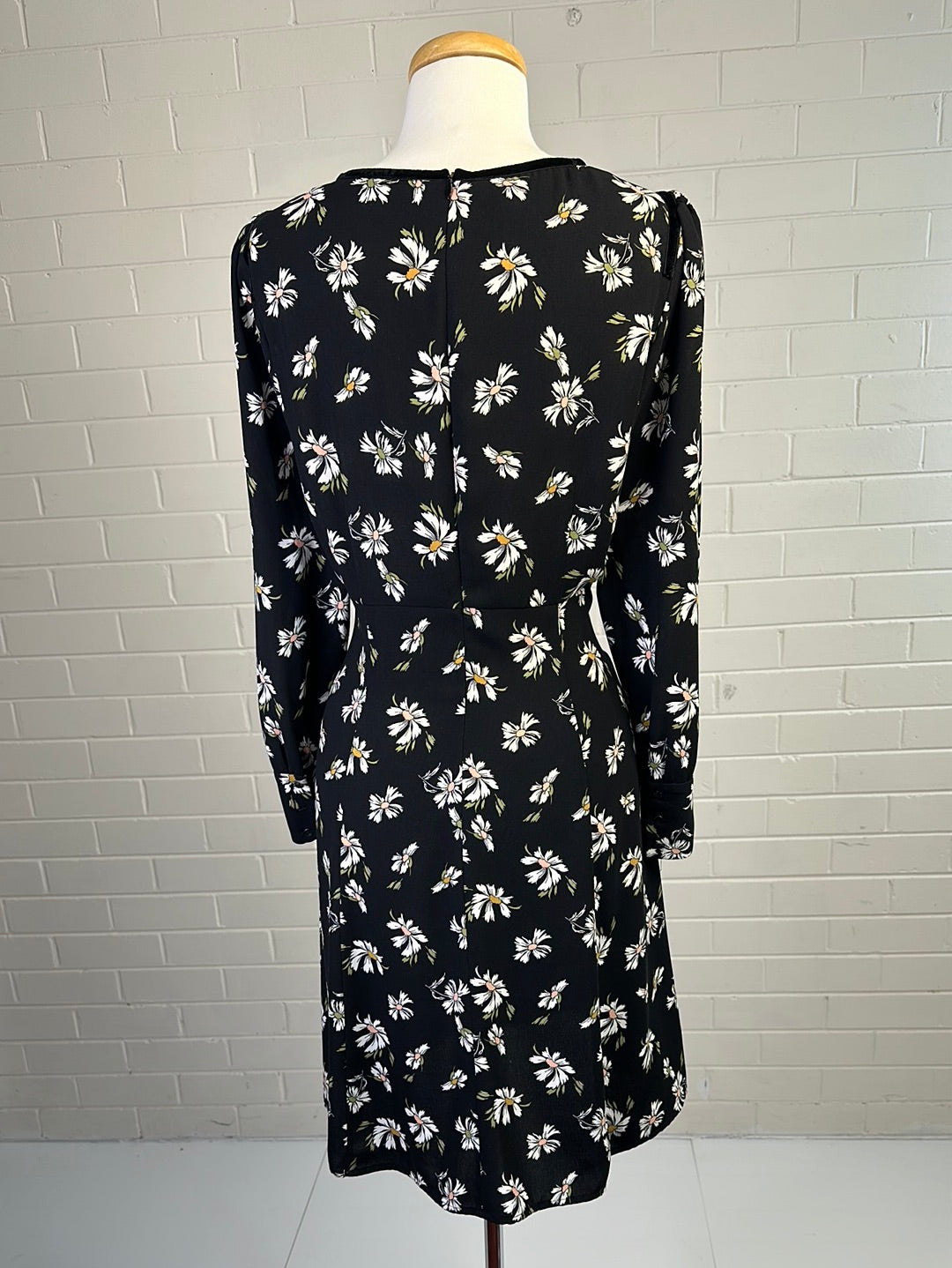 Veronika Maine | dress | size 12 | midi length | made in Australia 🇦🇺