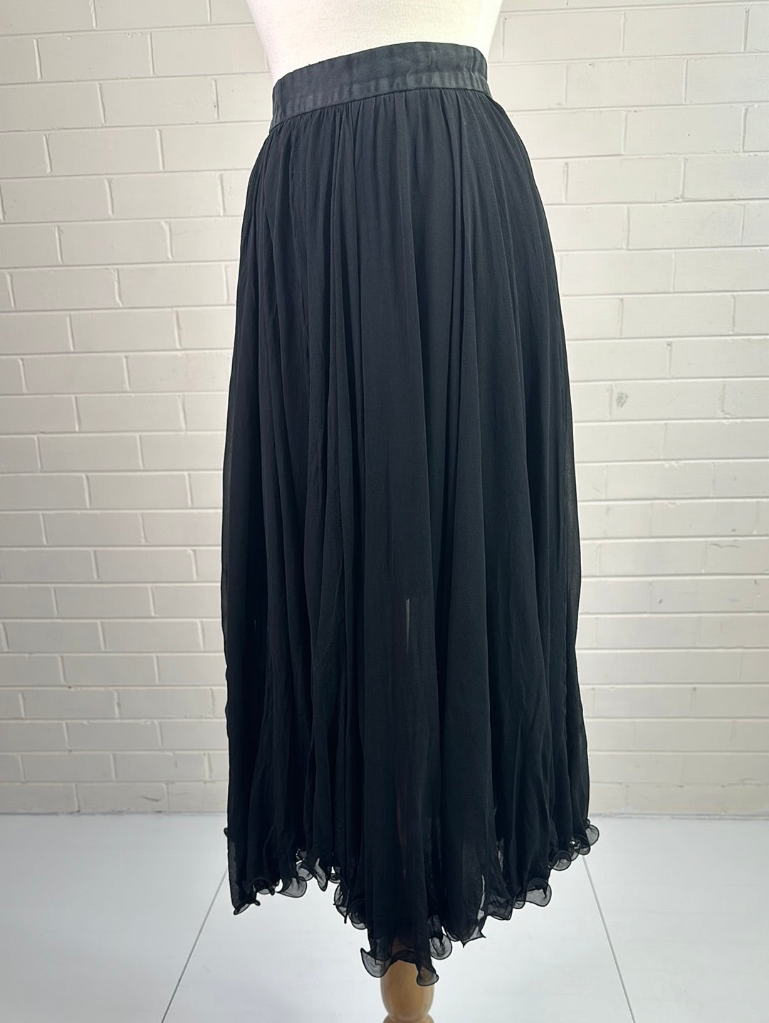 Riece | skirt | size 10 | midi length