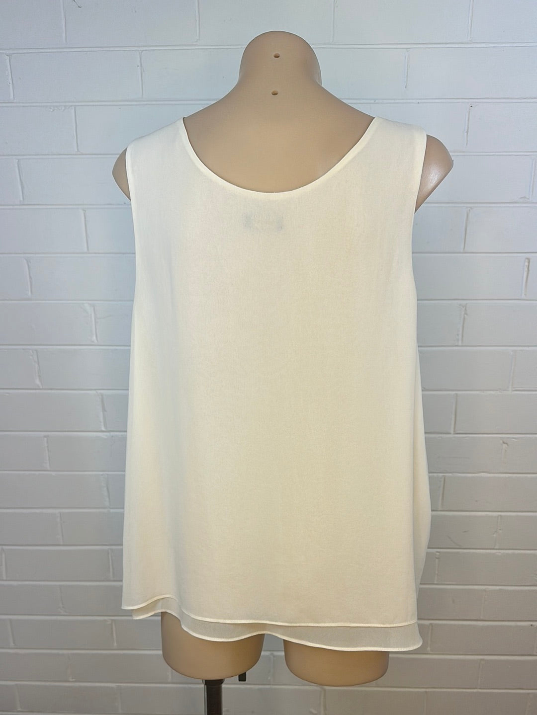 Carla Zampatti | top | size 14 | sleeveless