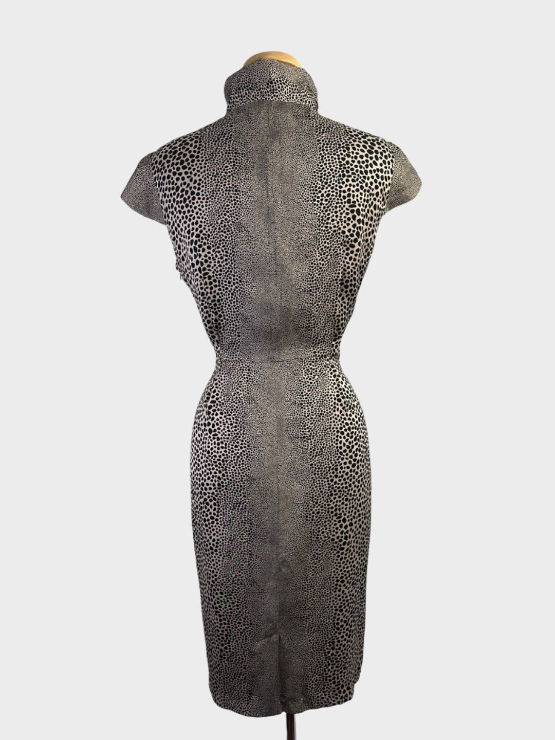 Max Mara | Italy | dress | size 14 | knee length | made in Italy