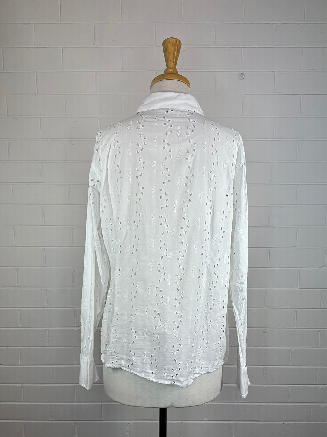 Finikee | shirt | size 18 | long sleeve | 100% cotton