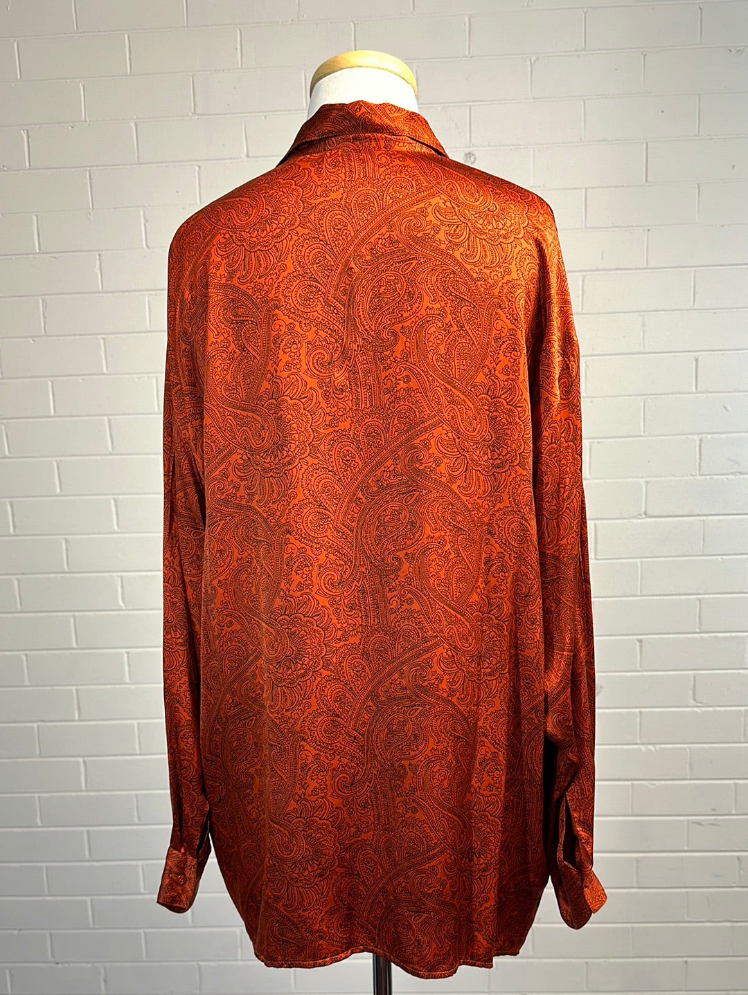 Cacharel | Italy | shirt | size 14 | long sleeve | 100% silk | made in Italy