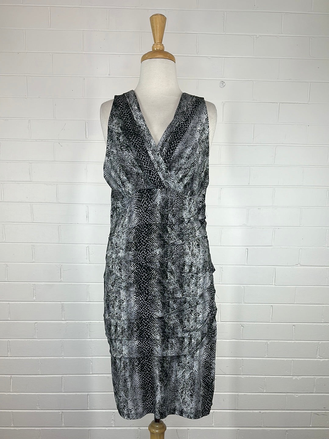 Simona | dress | size 12 | knee length | made in Australia 🇦🇺