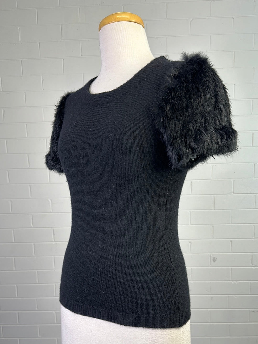 Theory | New York | sweater | size 8 | round neck | wool fur blend