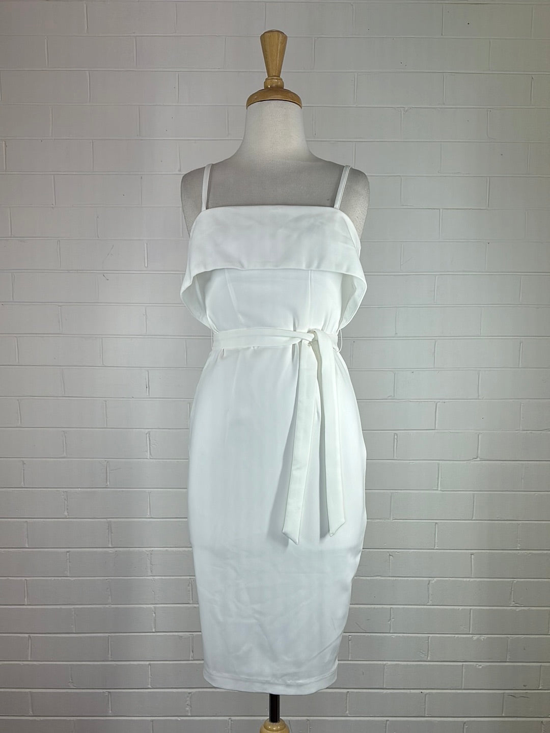 KOOKAI | dress | size 8 | knee length