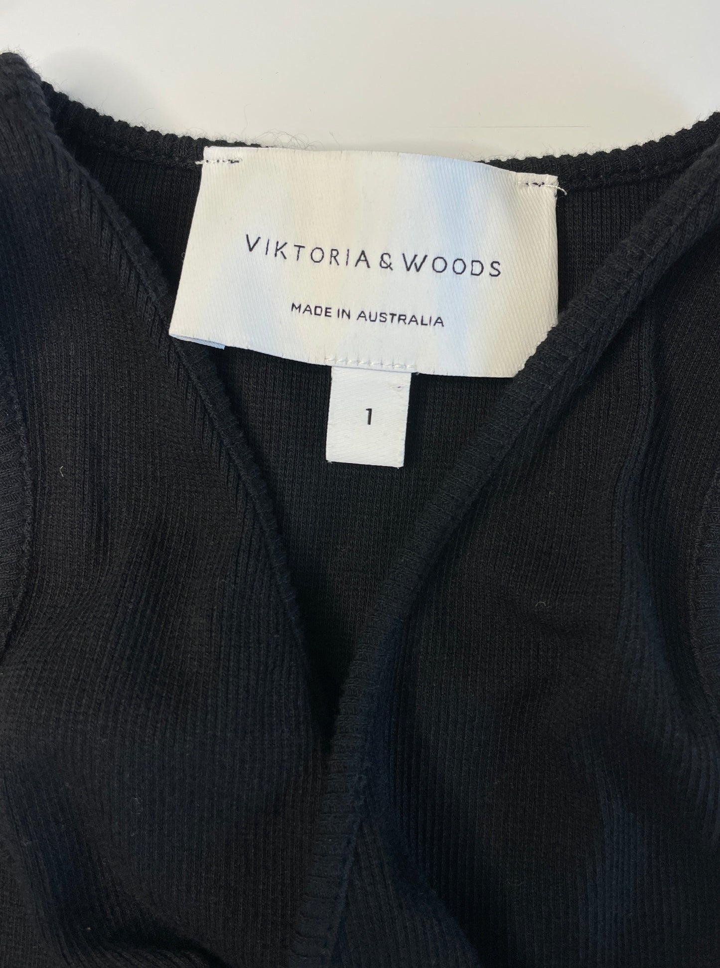 Viktoria & Woods | dress | size 8 | midi length | made in Australia 🇦🇺