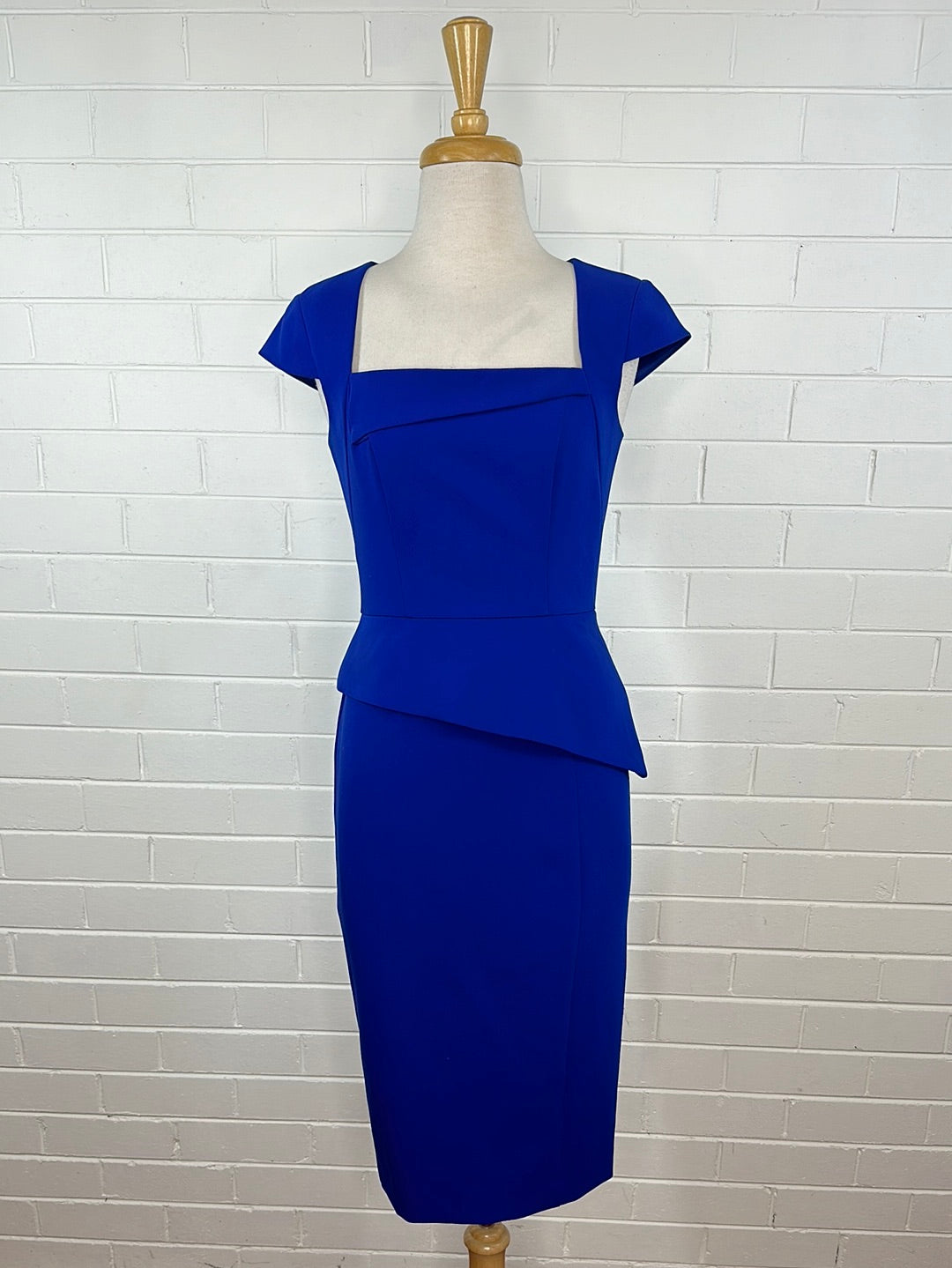 Cue | dress | size 6 | midi length