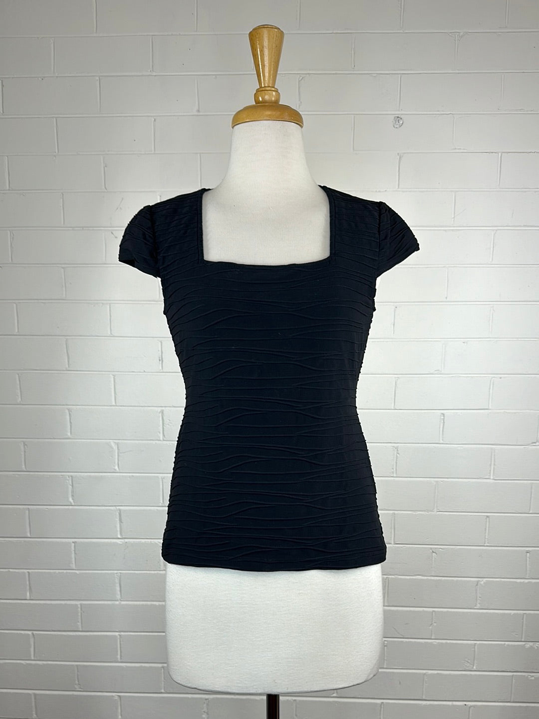 Anthea Crawford | top | size 10 | short sleeve