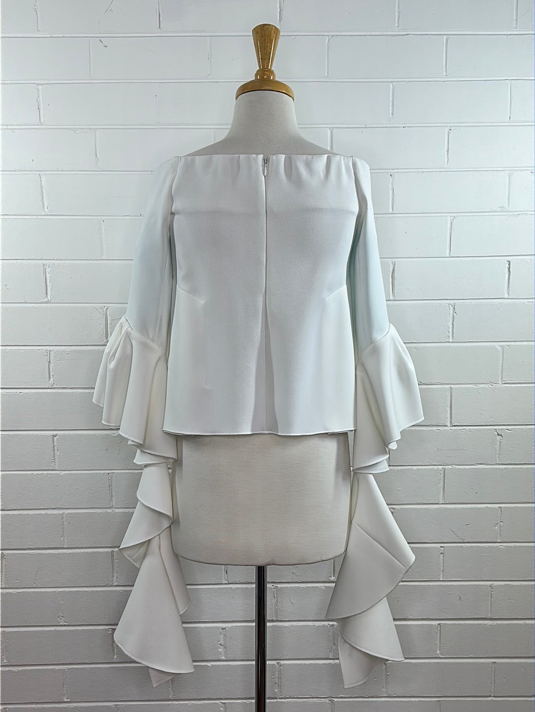 Ellery | top | size  8 | three quarter sleeve