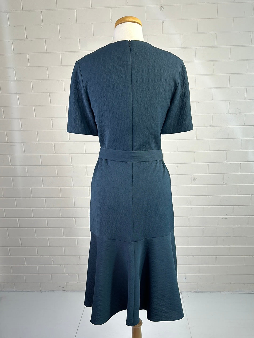 Veronika Maine | dress | size 8 | midi length | made in Australia 🇦🇺