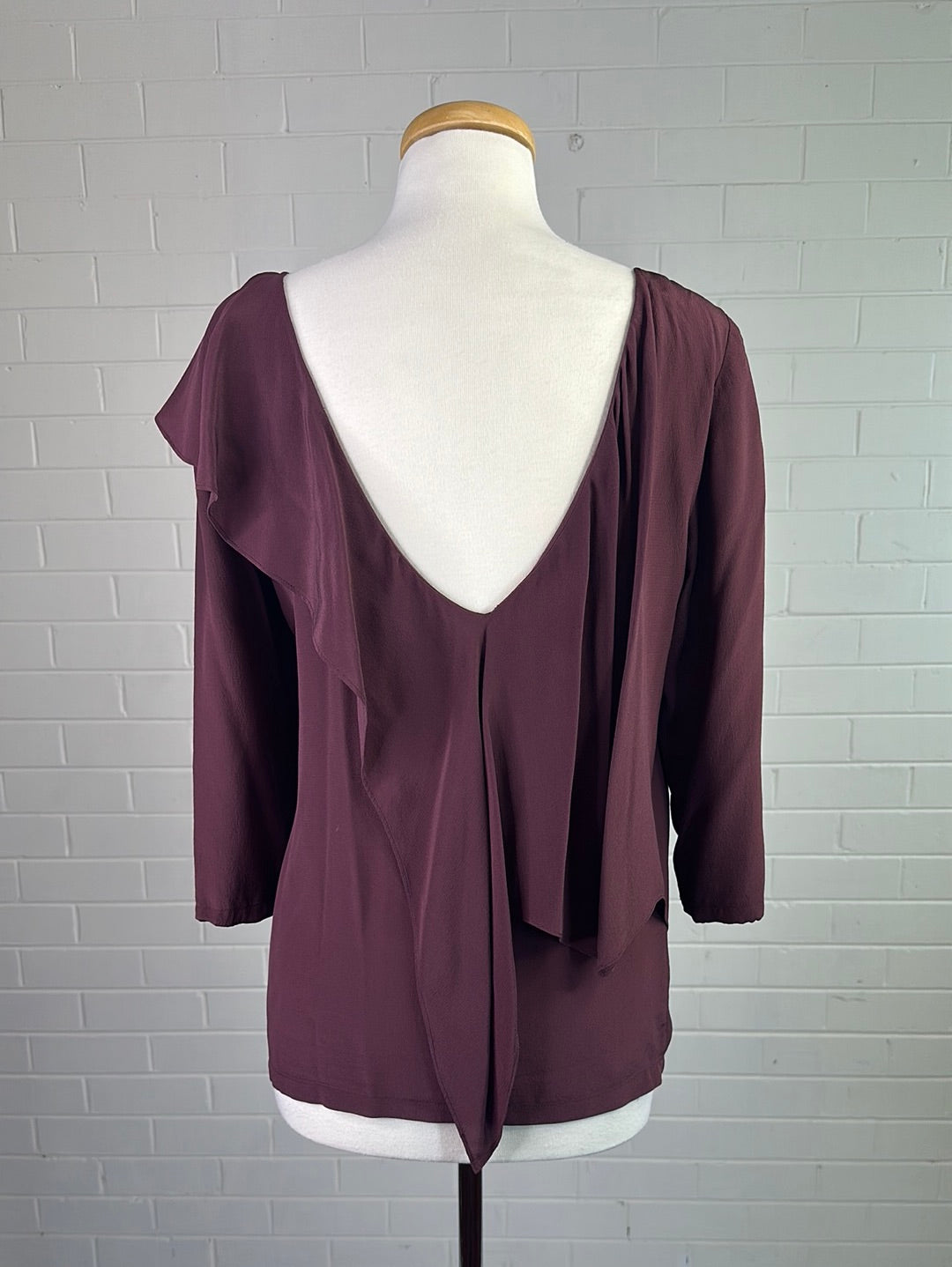 See by Chloé | Paris | top | size 8 | three quarter sleeve | 100% silk