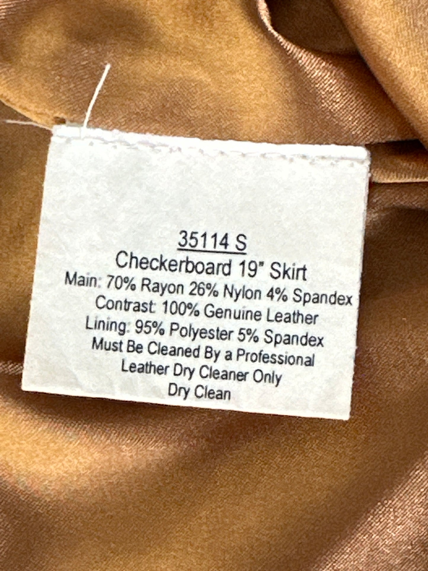 Harry Who | vintage 90’s | skirt | size 8 | mini length | 100% leather contrast