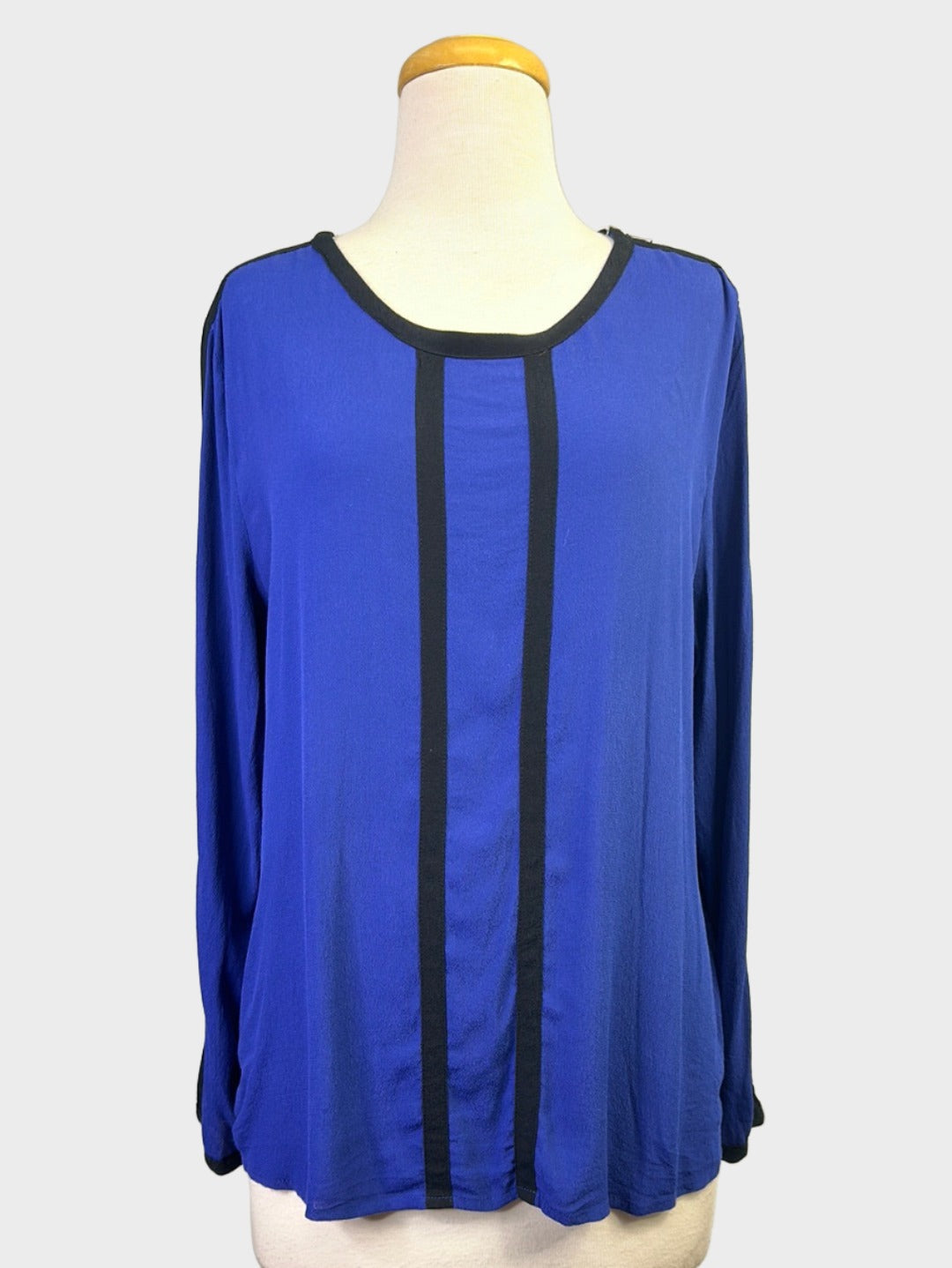 Jane Lamerton | top | size 12 | long sleeve