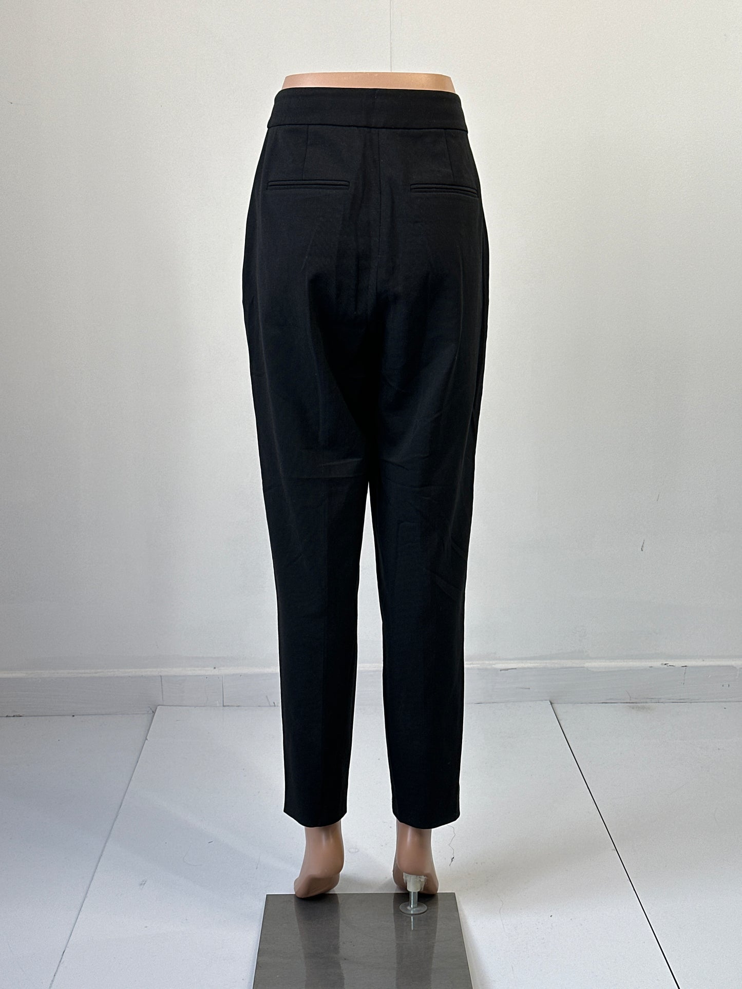 Alexander Wang | New York | pants | size 6 | tapered leg