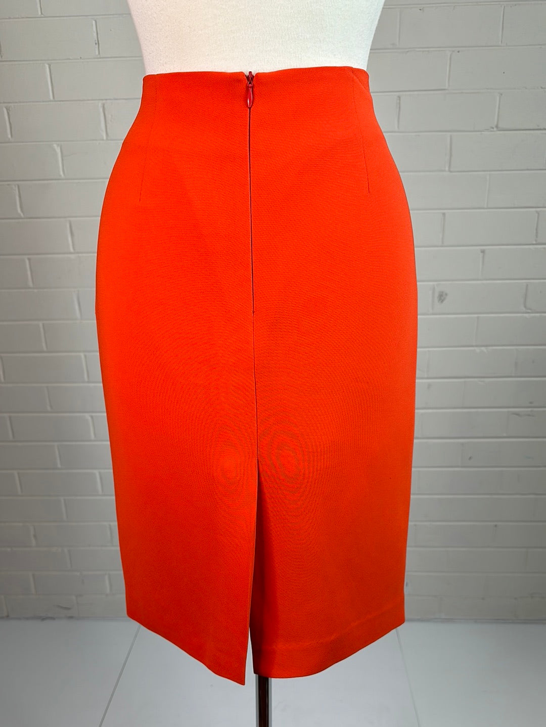 Carla Zampatti | skirt | size 8 | knee length