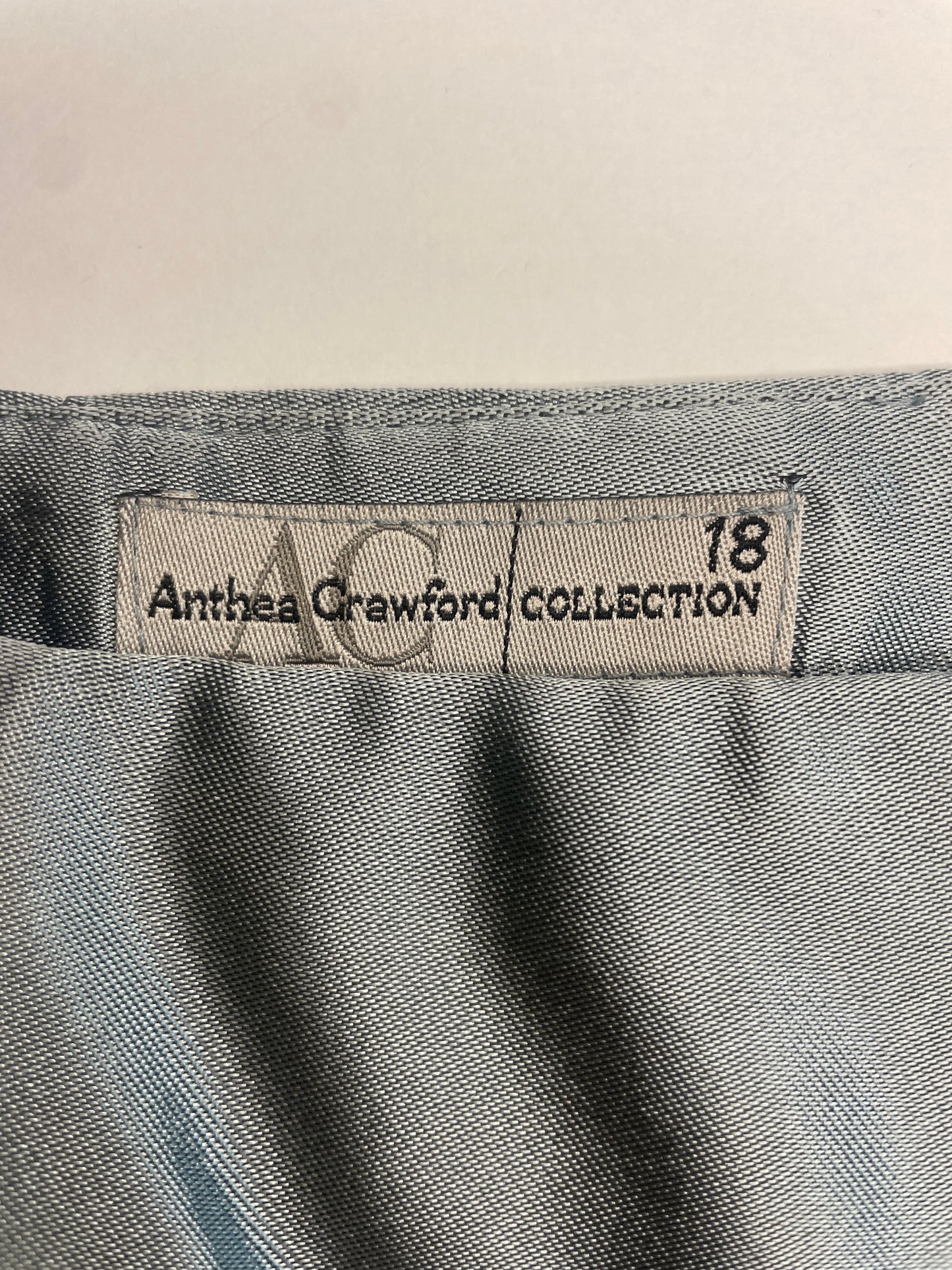 Anthea Crawford | skirt | size 18 | midi length | made in Australia 🇦🇺