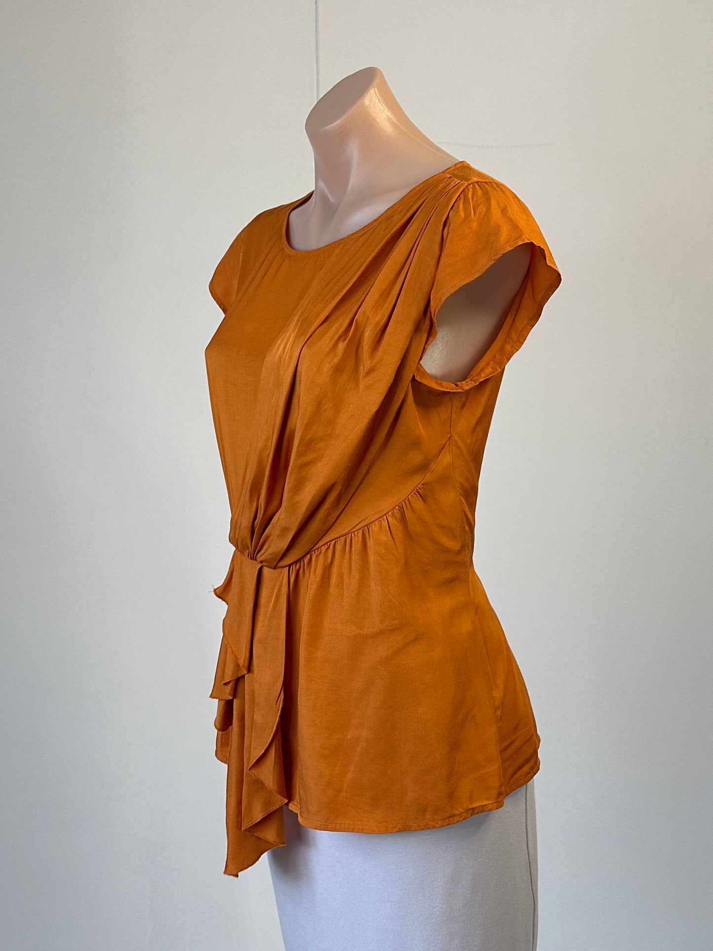 Veronika Maine | top | size 10 | cap sleeve