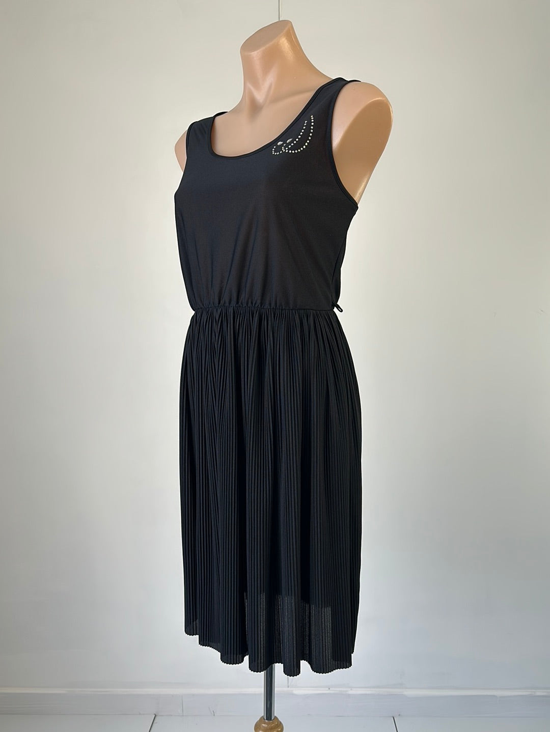 St Michael | UK | vintage 80's | dress | size 14 | knee length | made in the UK