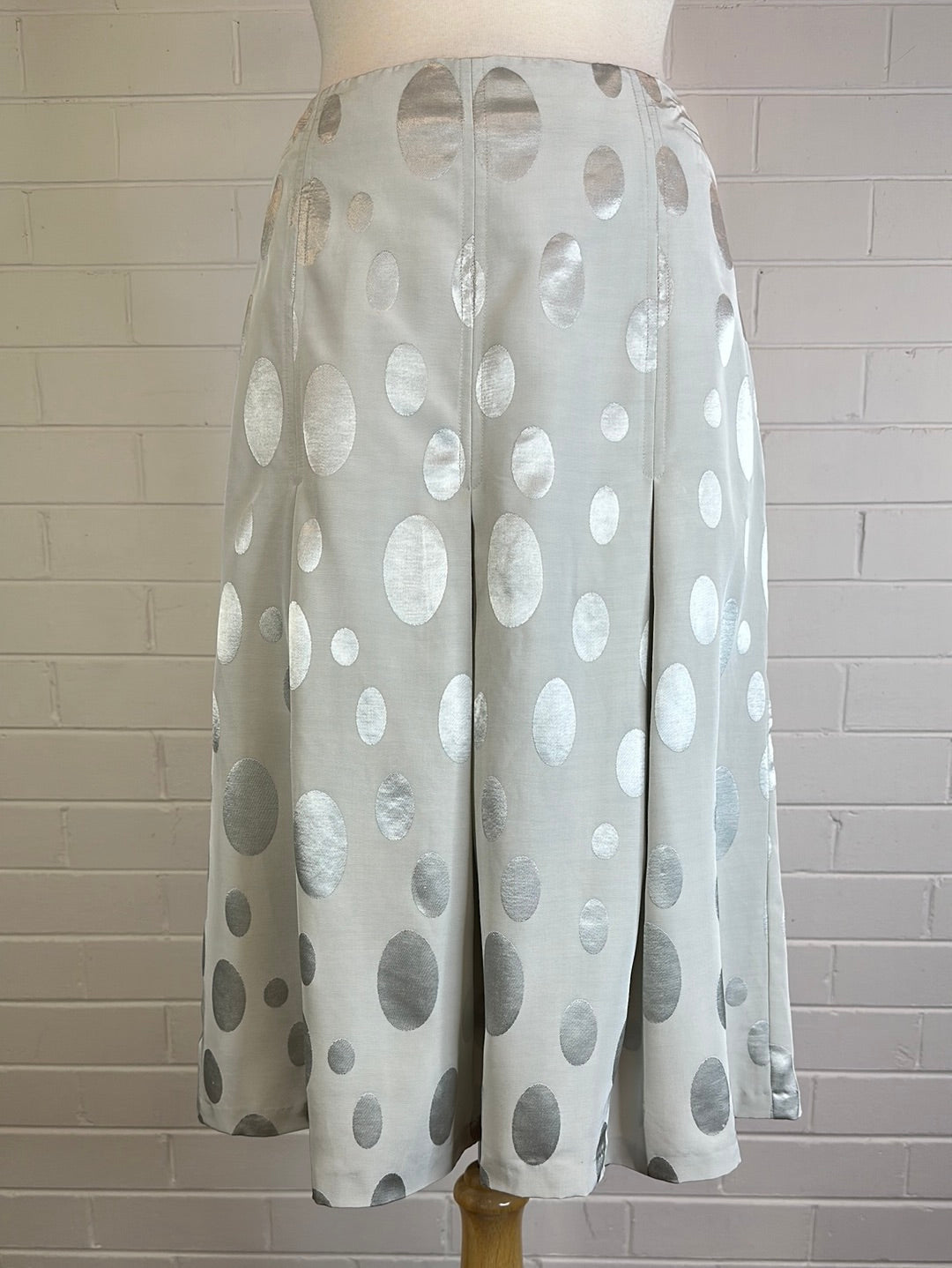 VERGE | New Zealand | skirt | size 12 | knee length