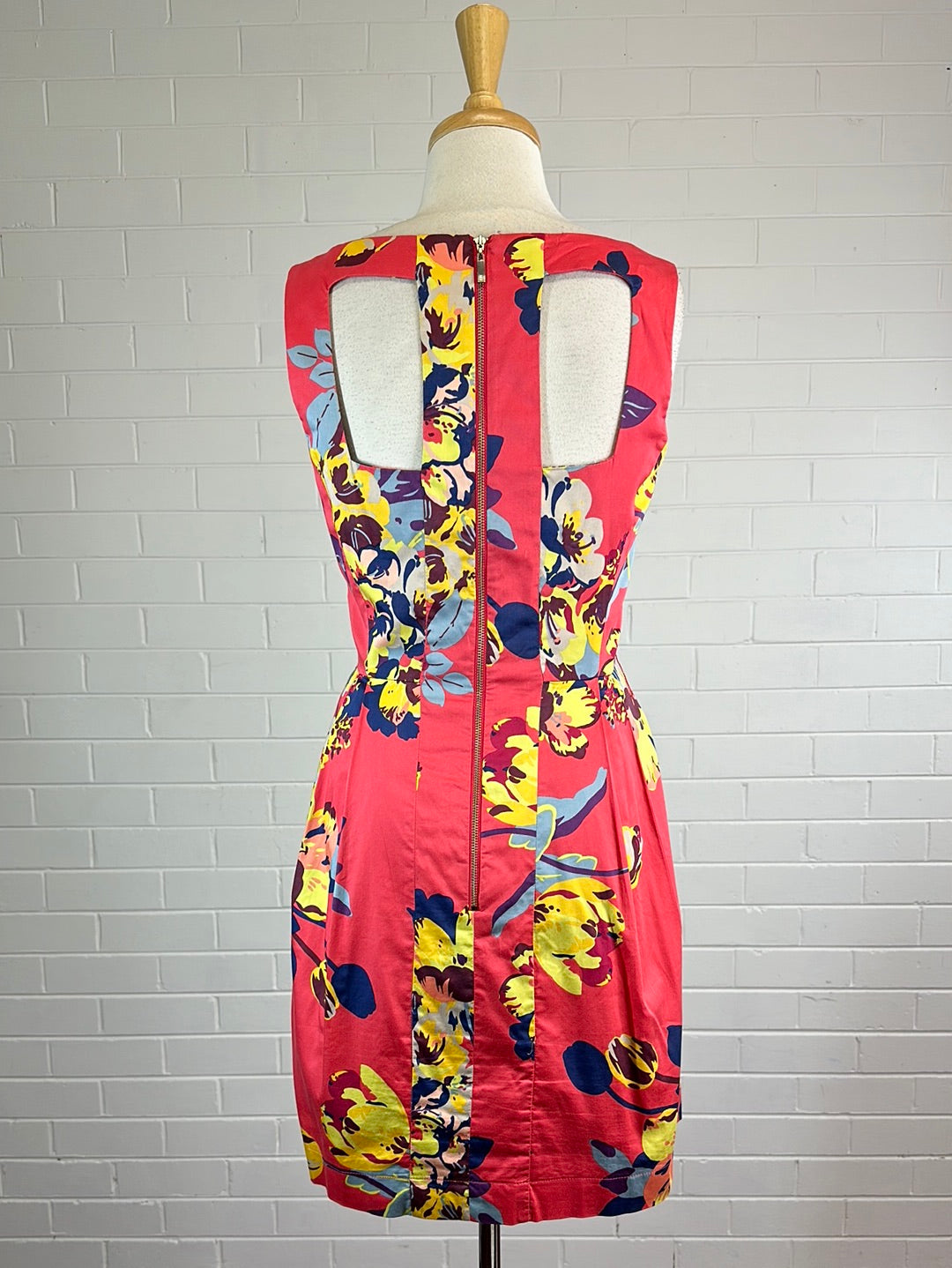 Cue | dress | size 10 | knee length | 100% cotton | made in Australia