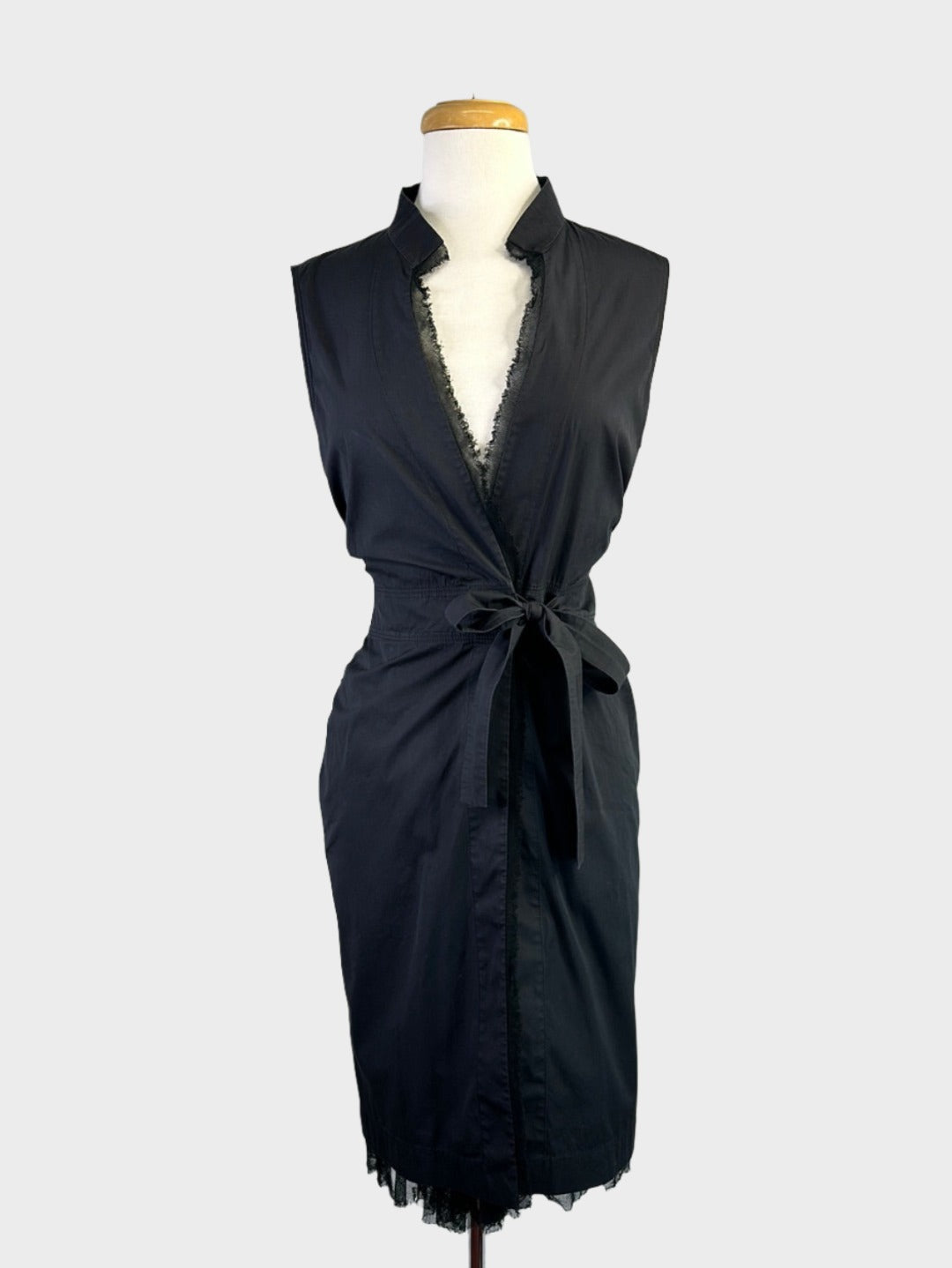 Hugo Boss | Germany | dress | size 12 | knee length