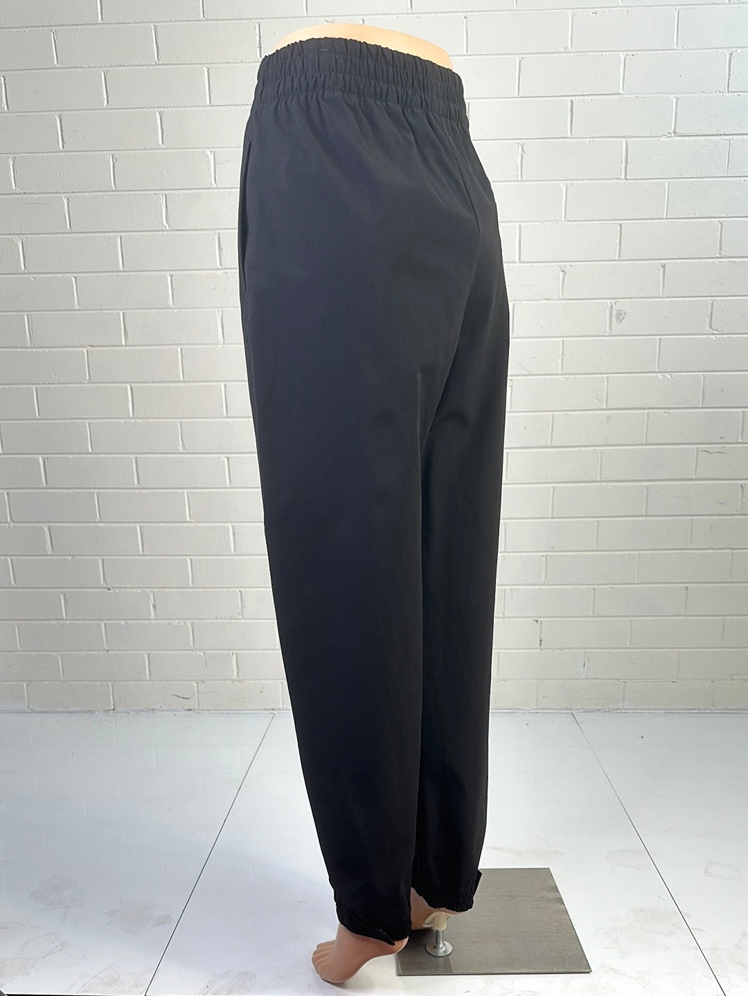 Bottega Veneta | pants | size 12 | baggy leg | made in Italy