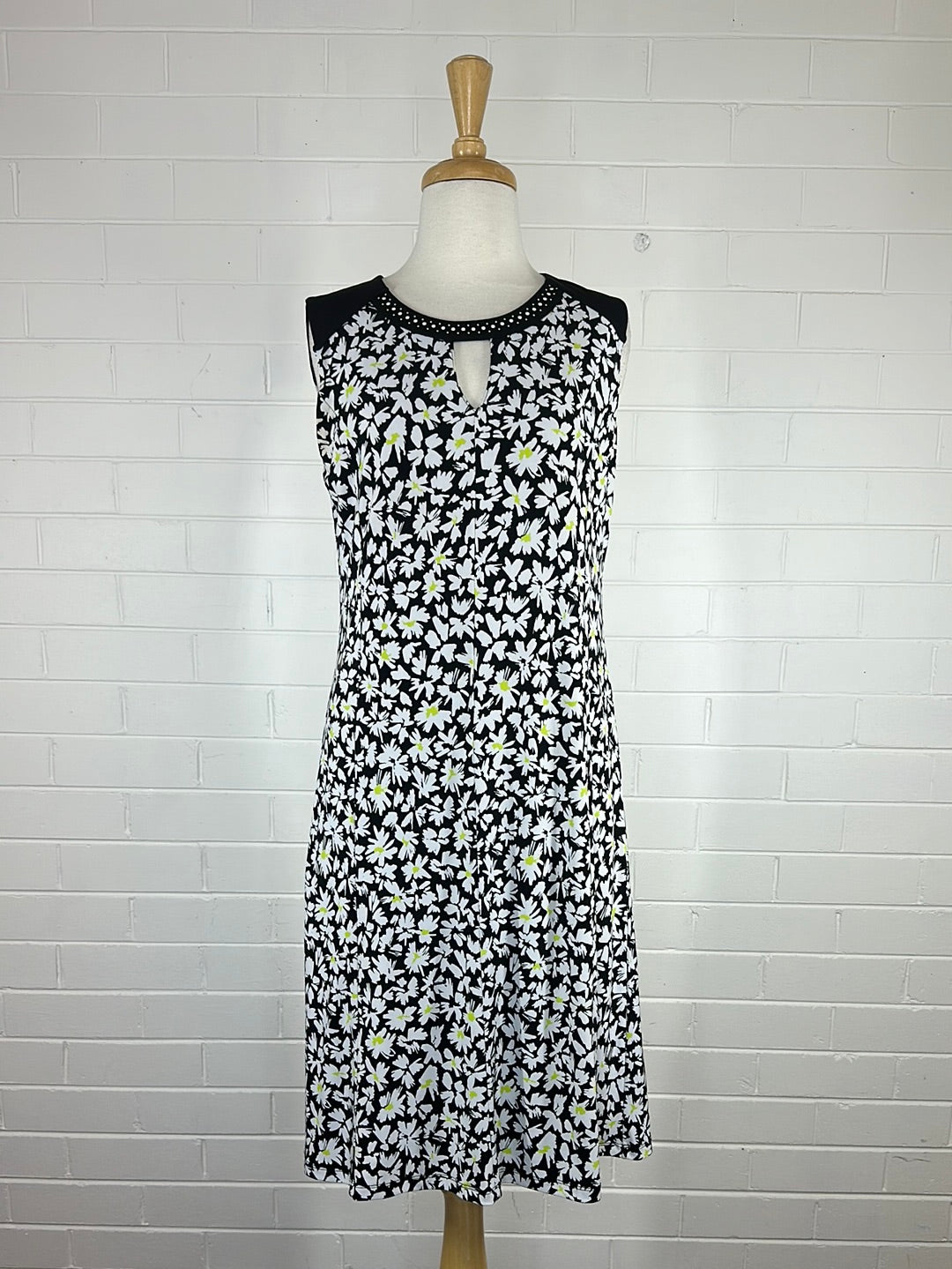 Jones New York | dress | size 12 | knee length