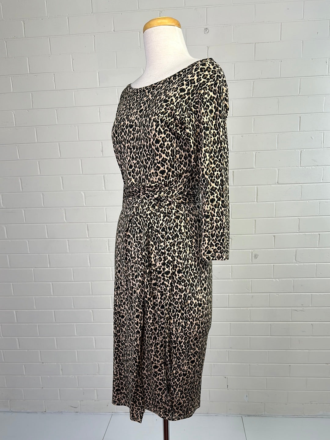 Max Mara | Italy | dress | size 8 | knee length