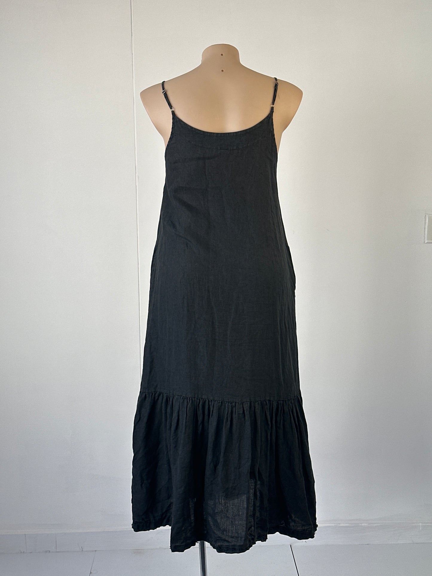 Montaigne Paris | dress | size 14 | maxi length | 100% linen | made in Italy