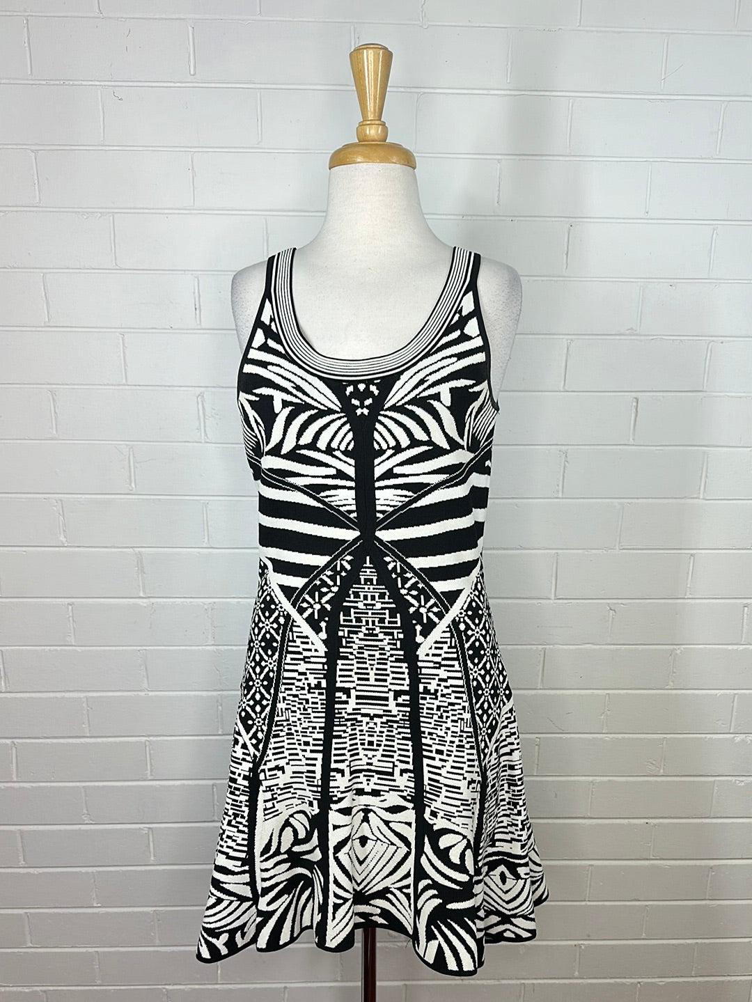 Ministry of Style | dress | size 10 | knee length