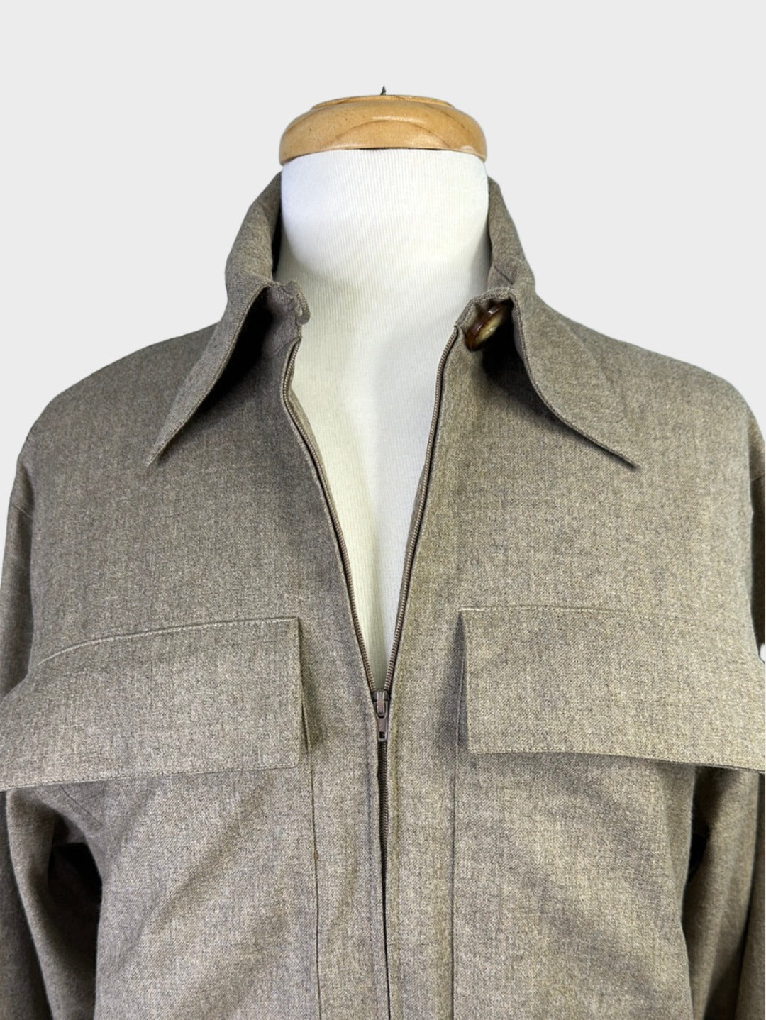 Guy Laroche | Paris | dress | size 10 | knee length | 100% wool