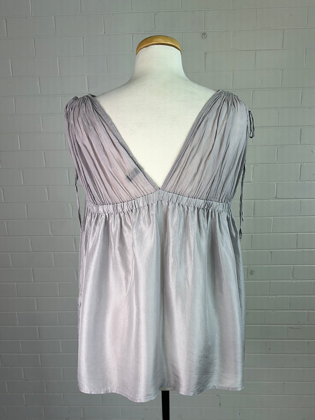 Kirrily Johnston | top | size 10 | sleeveless | silk & cotton