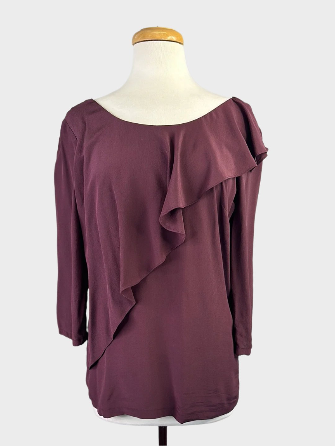 See by Chloé | Paris | top | size 8 | three quarter sleeve | 100% silk