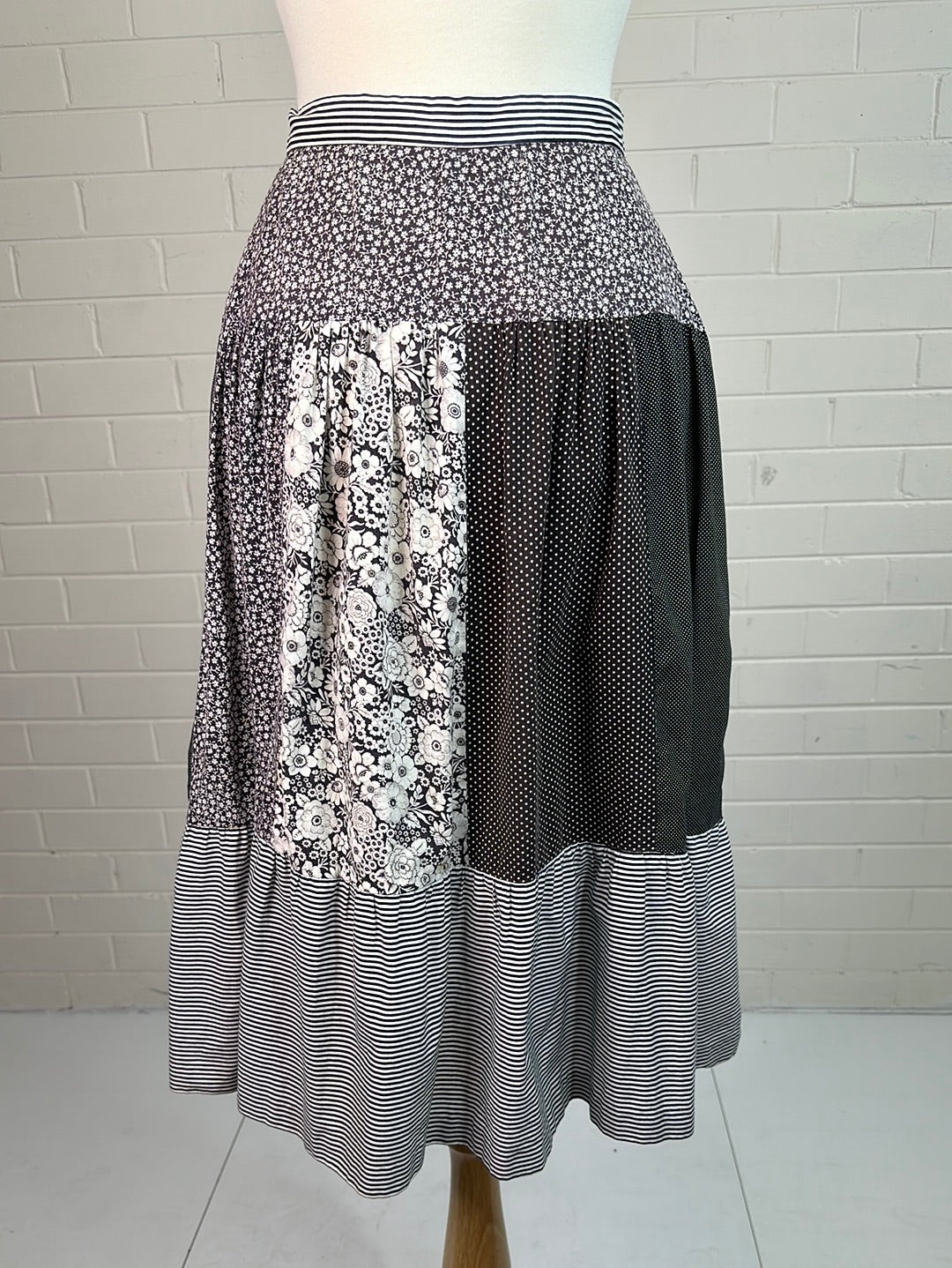 Prue Acton | rare vintage 70's | skirt | size 8 | midi length | 100% cotton