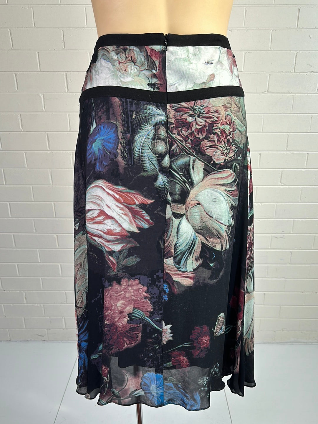 Lisa Ho | skirt | size 14 | midi length | 100% silk | made in Australia 🇦🇺