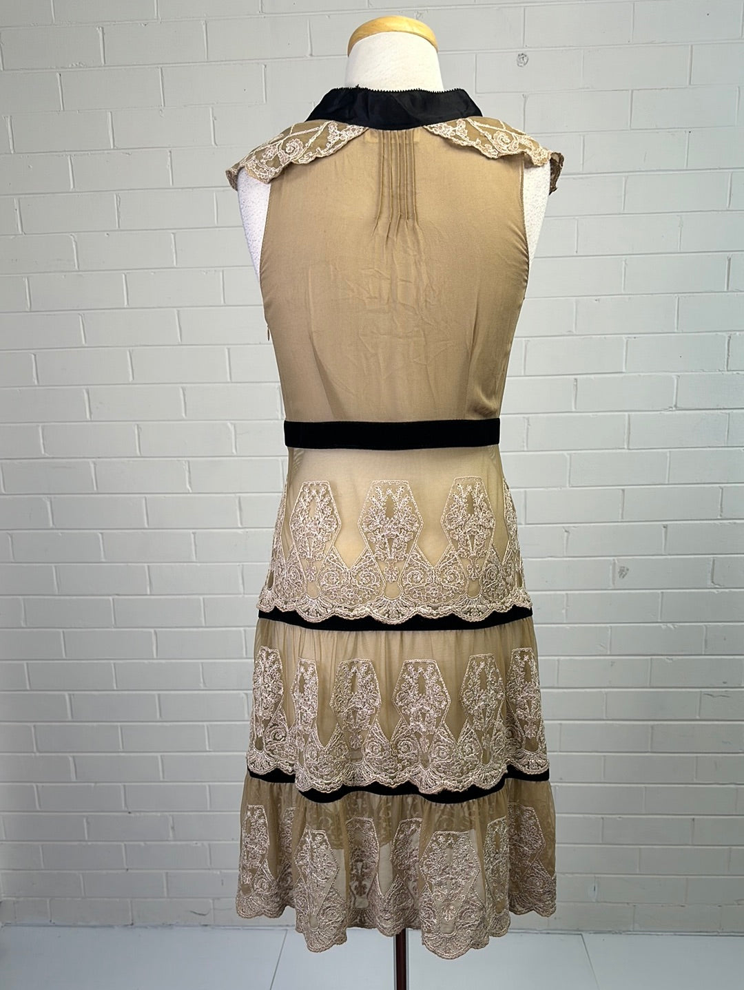 Alannah Hill | dress | size 8 | knee length | 100% silk