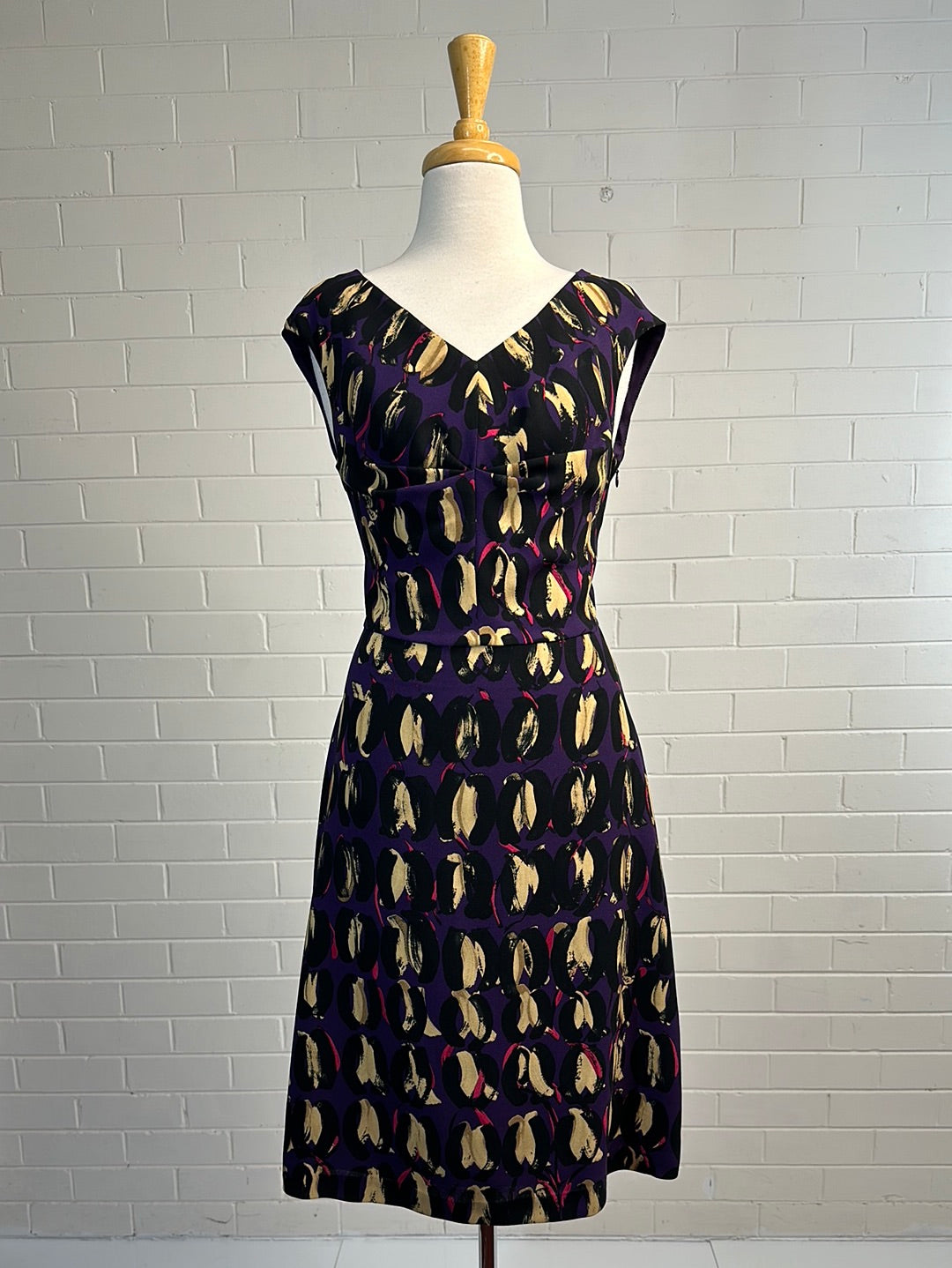 Max Mara | Italy | dress | size 12 | knee length