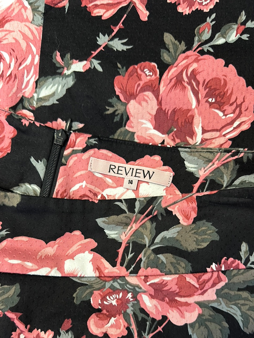 Review | skirt | size 14 | knee length