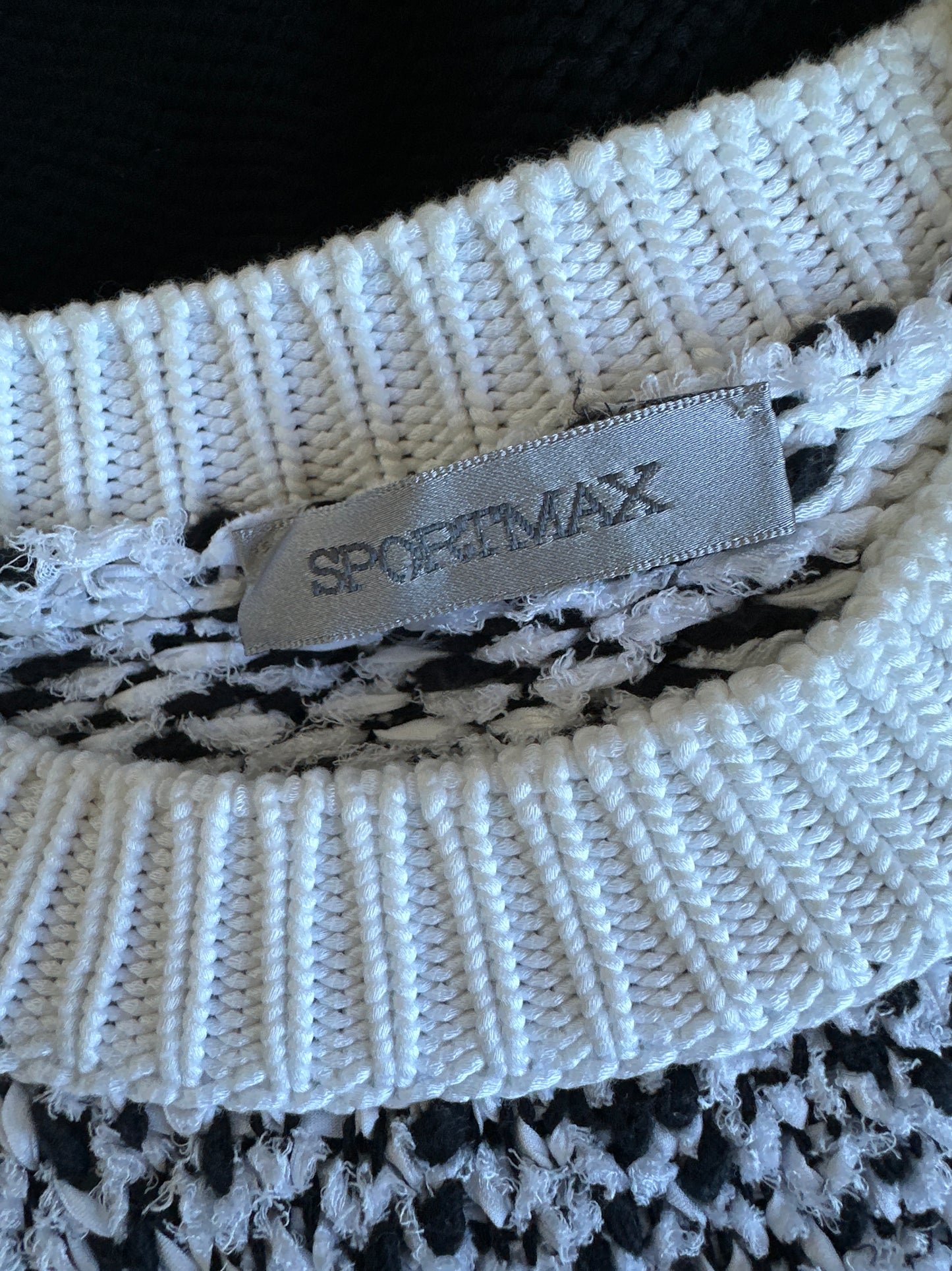 Sportmax | Italy | sweater | size 12 | crew neck