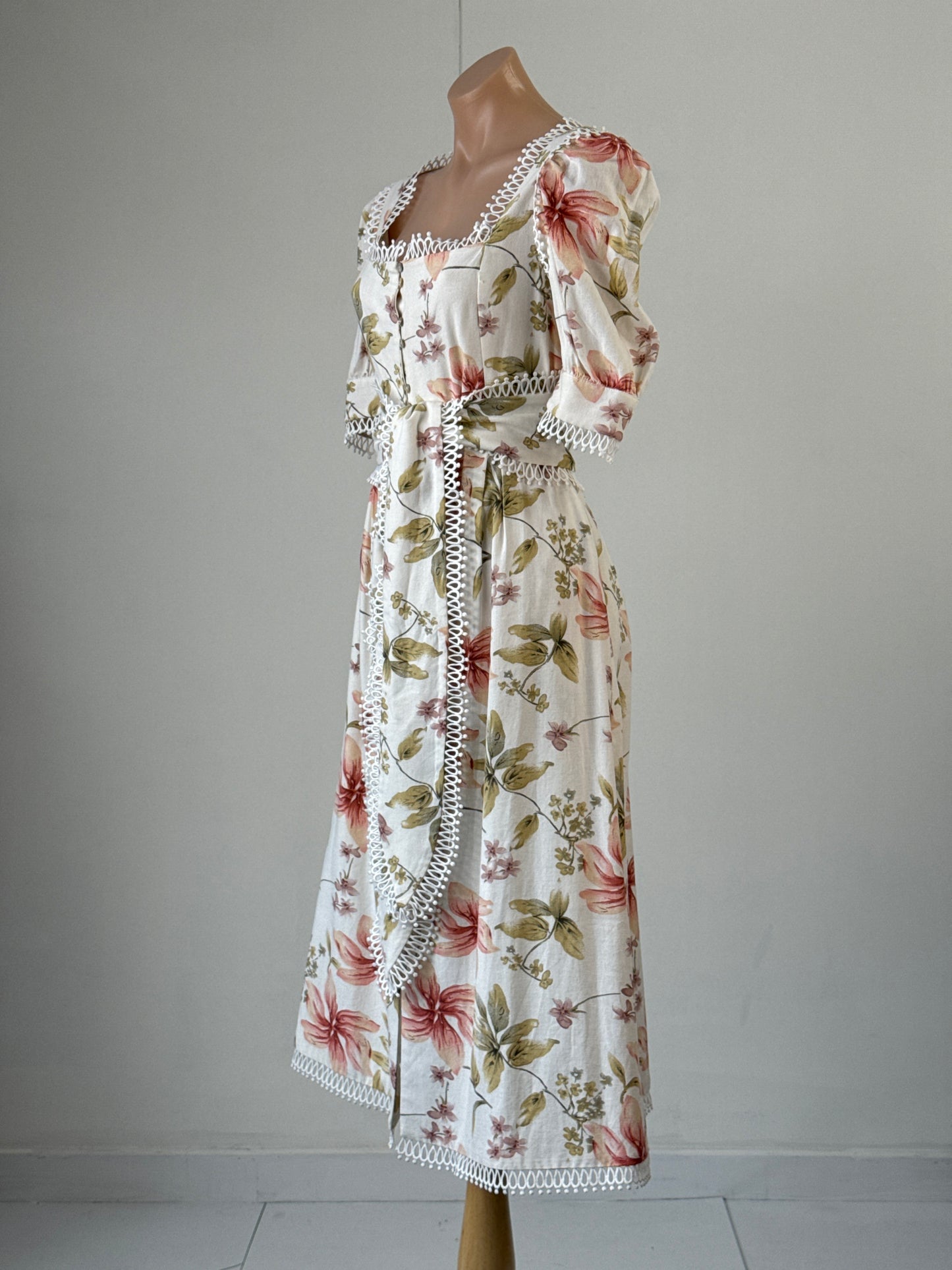 Elliatt | dress | size 16 | maxi length | linen cotton blend | new with tags