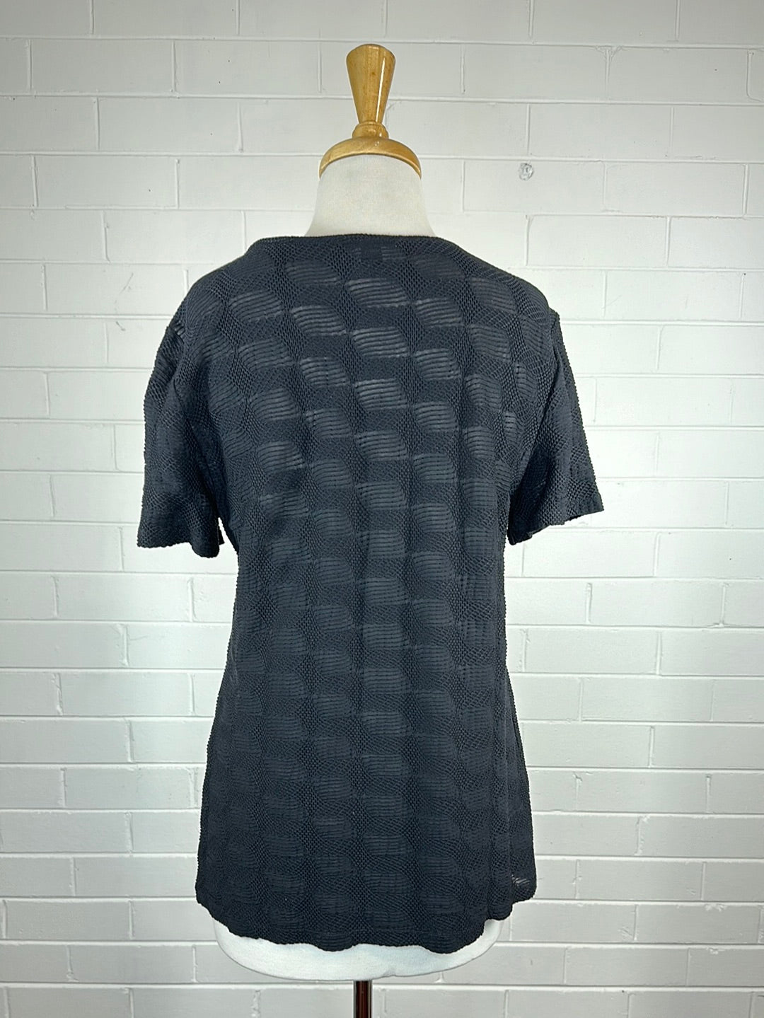 Armani | Italy | top | size 10 | short sleeve