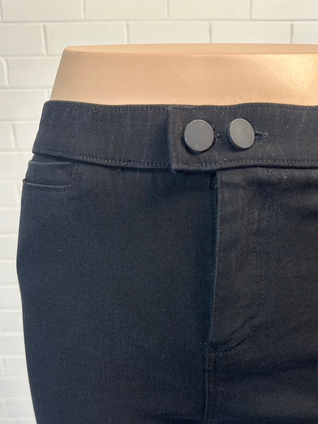 Theory | New York | pants | size 6 | skinny leg | 100% cotton