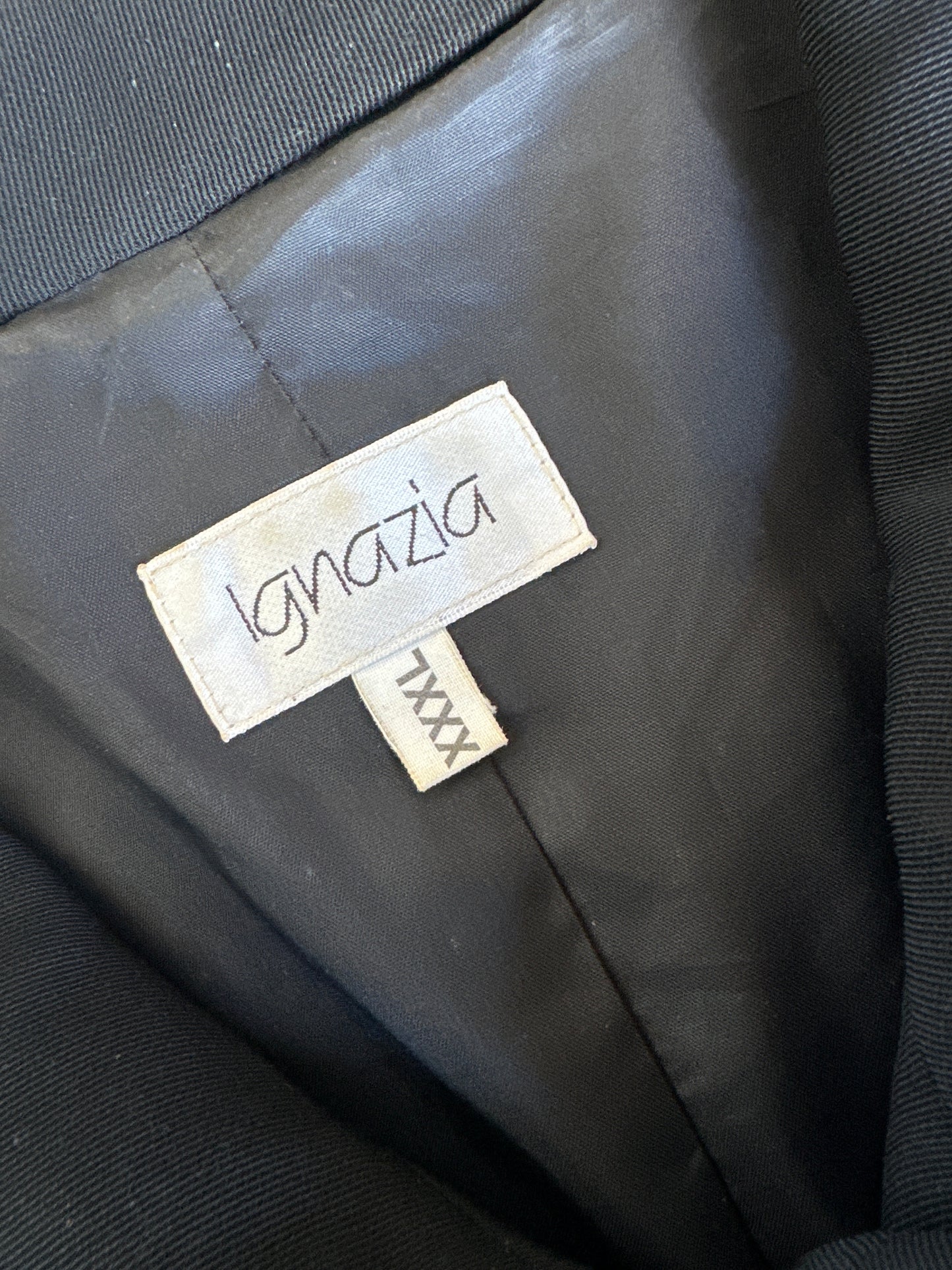 Ignazia | vintage 90's | jacket | size 18 | single breasted | made in Australia 🇦🇺