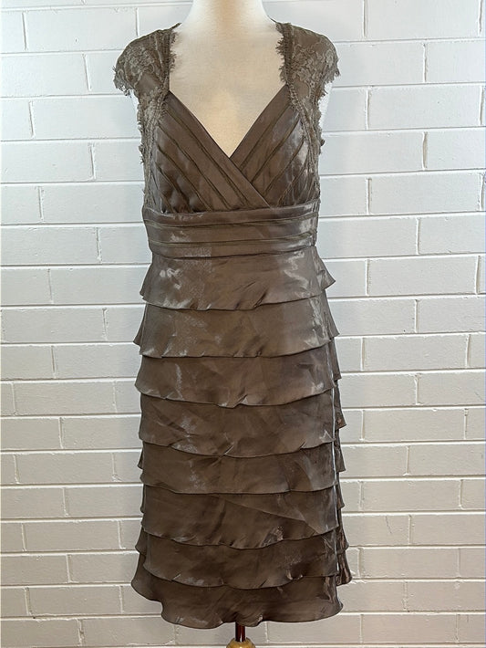 Laura K | dress | size 12 | knee length