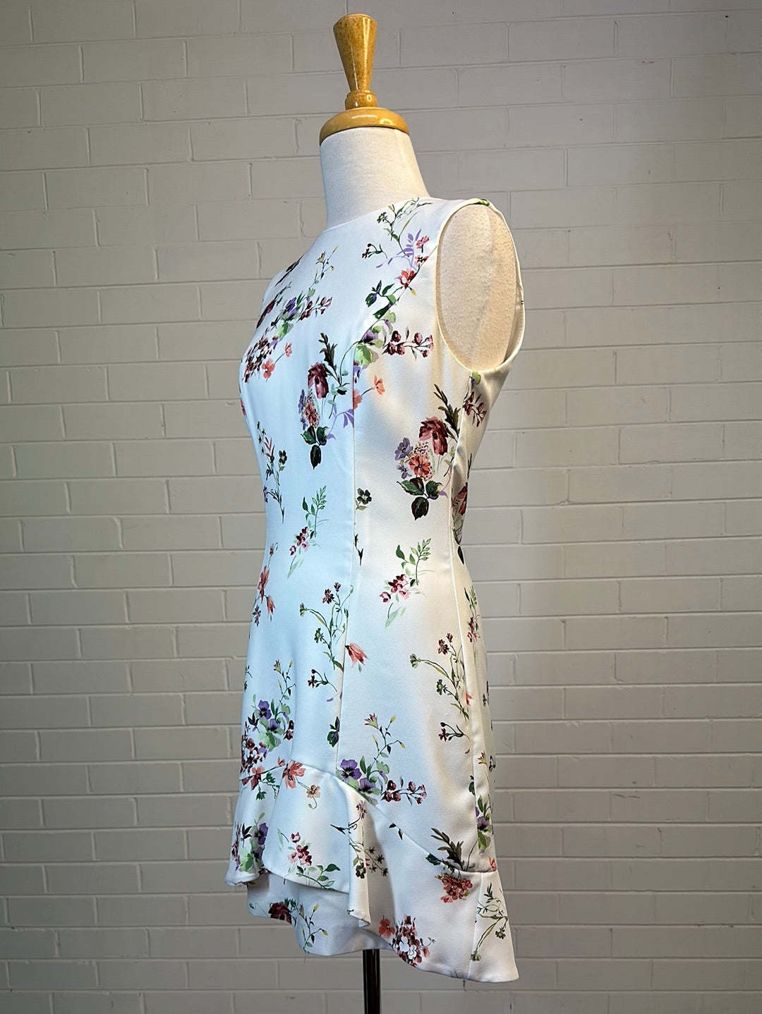 Cue | dress | size 8 | knee length | made in Australia