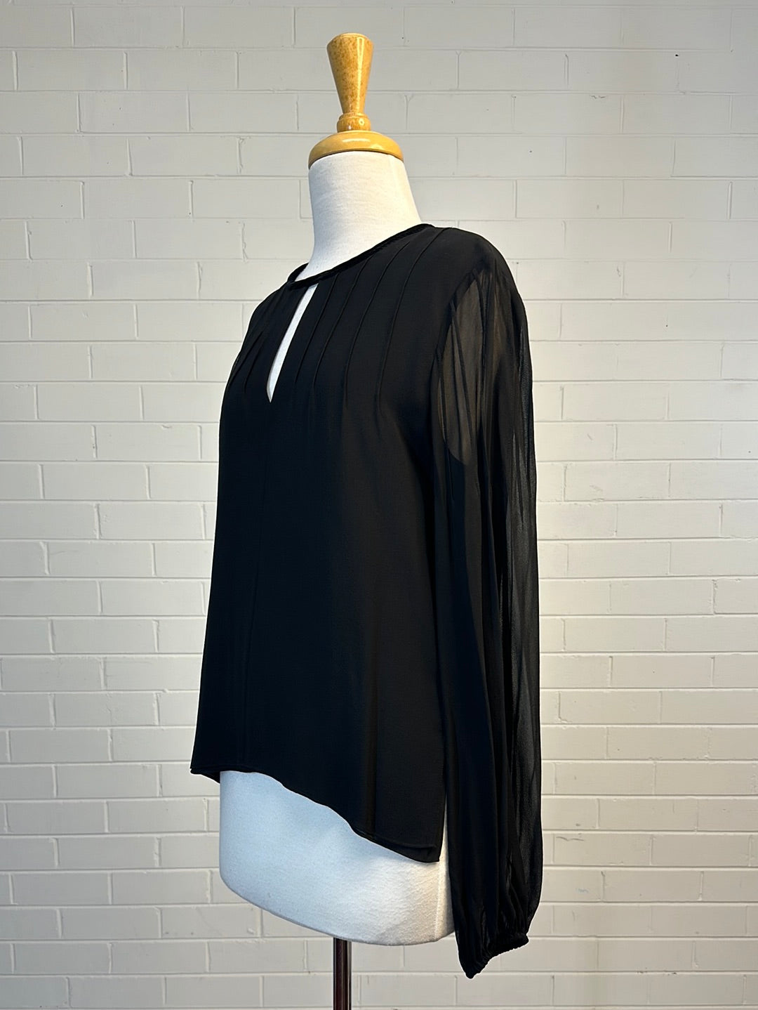 ELIZABETH AND JAMES | New York | top | size 12 | long sleeve | 100% silk